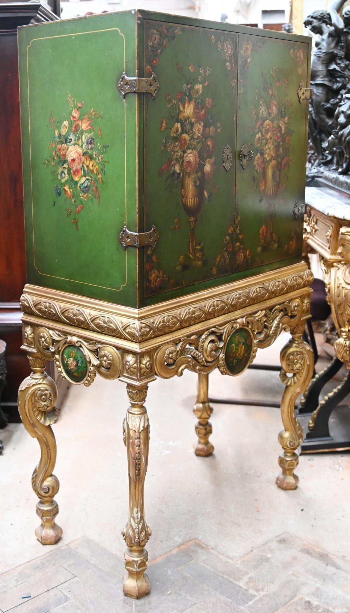 Italian Lacquered Cabinet on Stand Painted Floral Gilt Base For Sale 1
