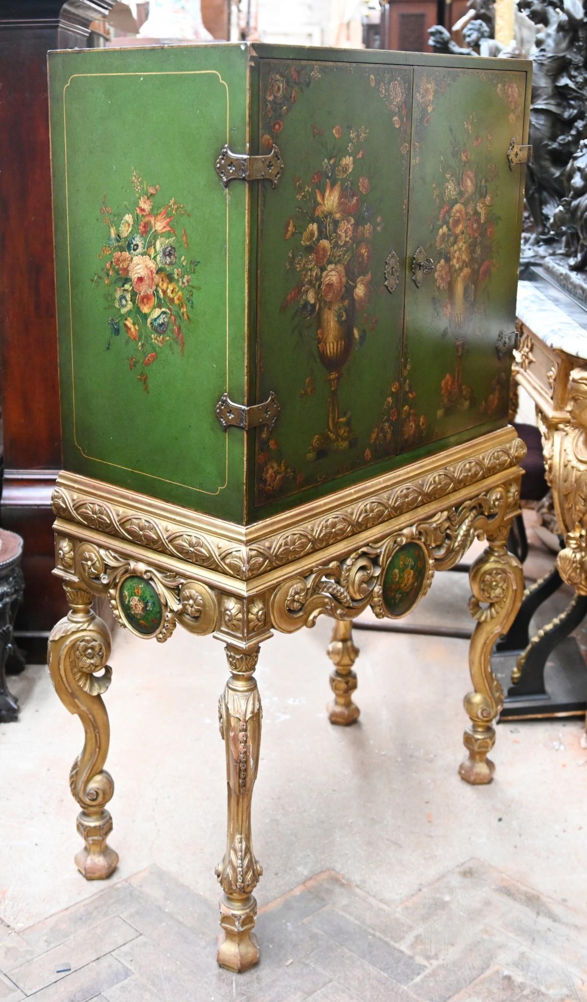 Italian Lacquered Cabinet on Stand Painted Floral Gilt Base For Sale 3