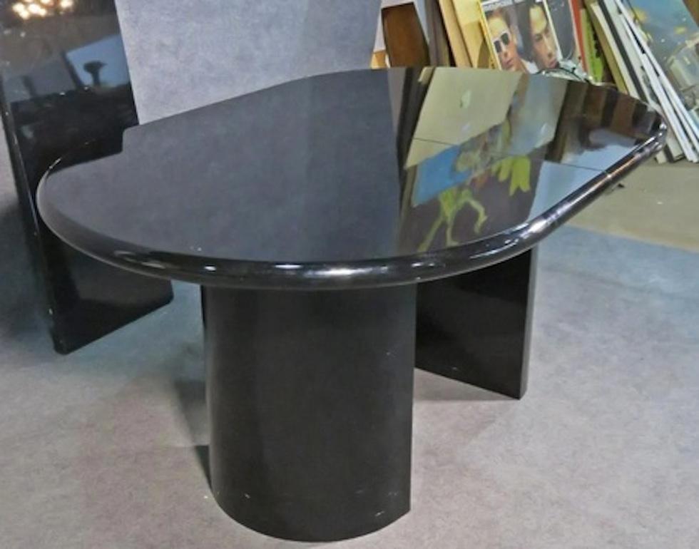 Mid-Century Modern Italian Lacquered Dining Table by Pietro Costantini For Sale