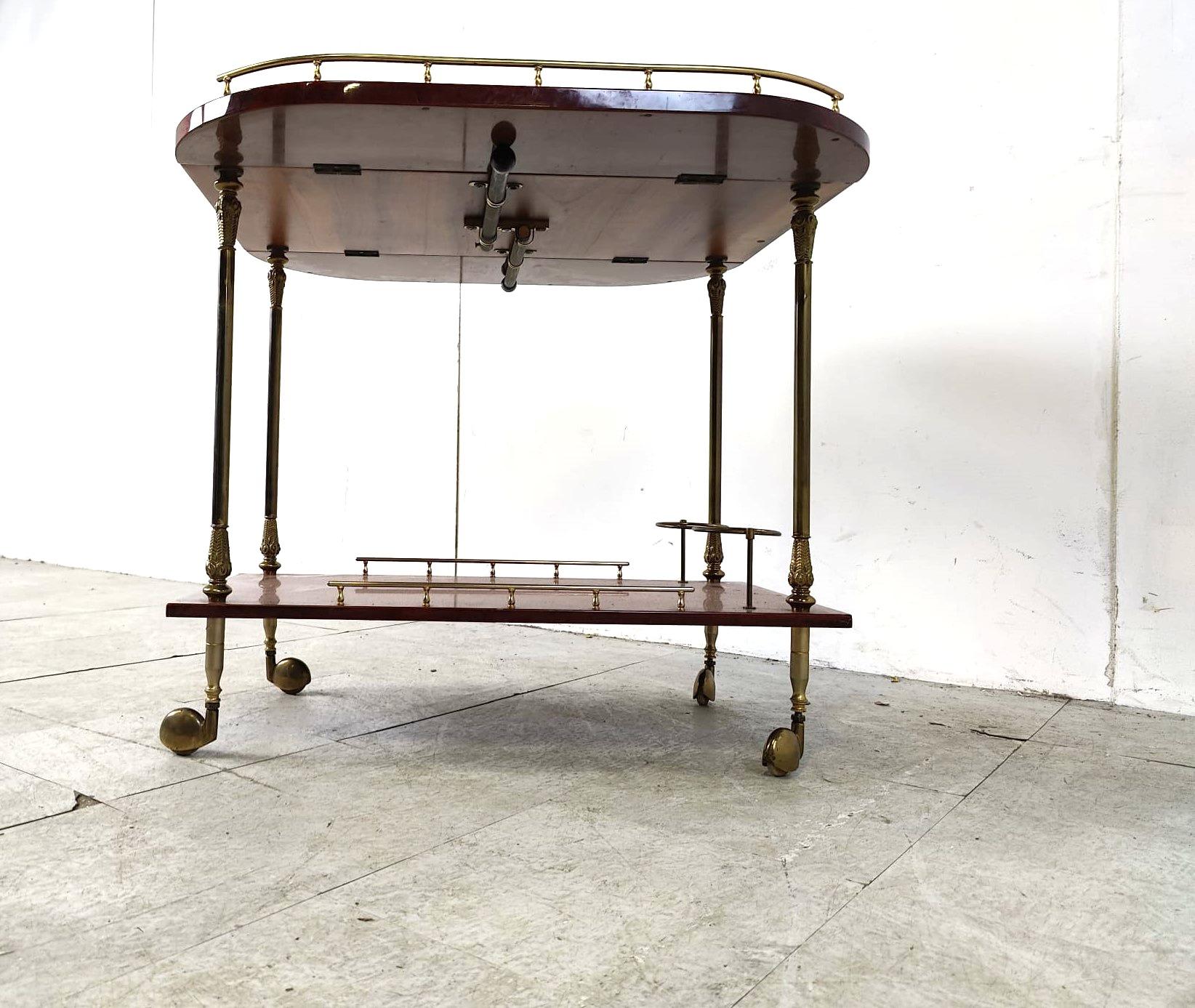 Italian Lacquered Goatskin / Parchment Serving Bar Cart by Aldo Tura, 1960s For Sale 3