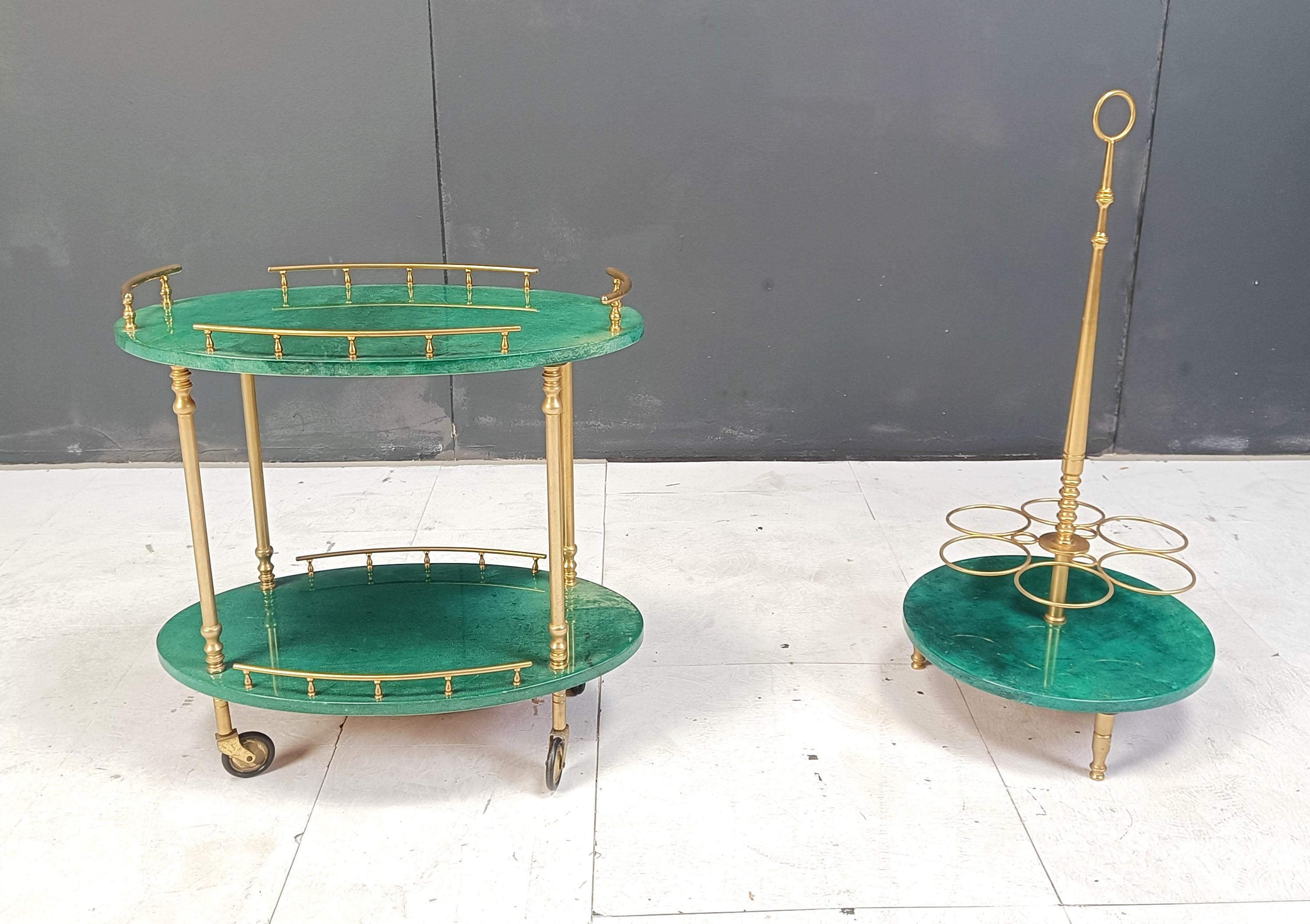 Piel de cabra italiana lacada  Carrito de bar y botellero de vino de Aldo Tura Regencia de Hollywood en venta