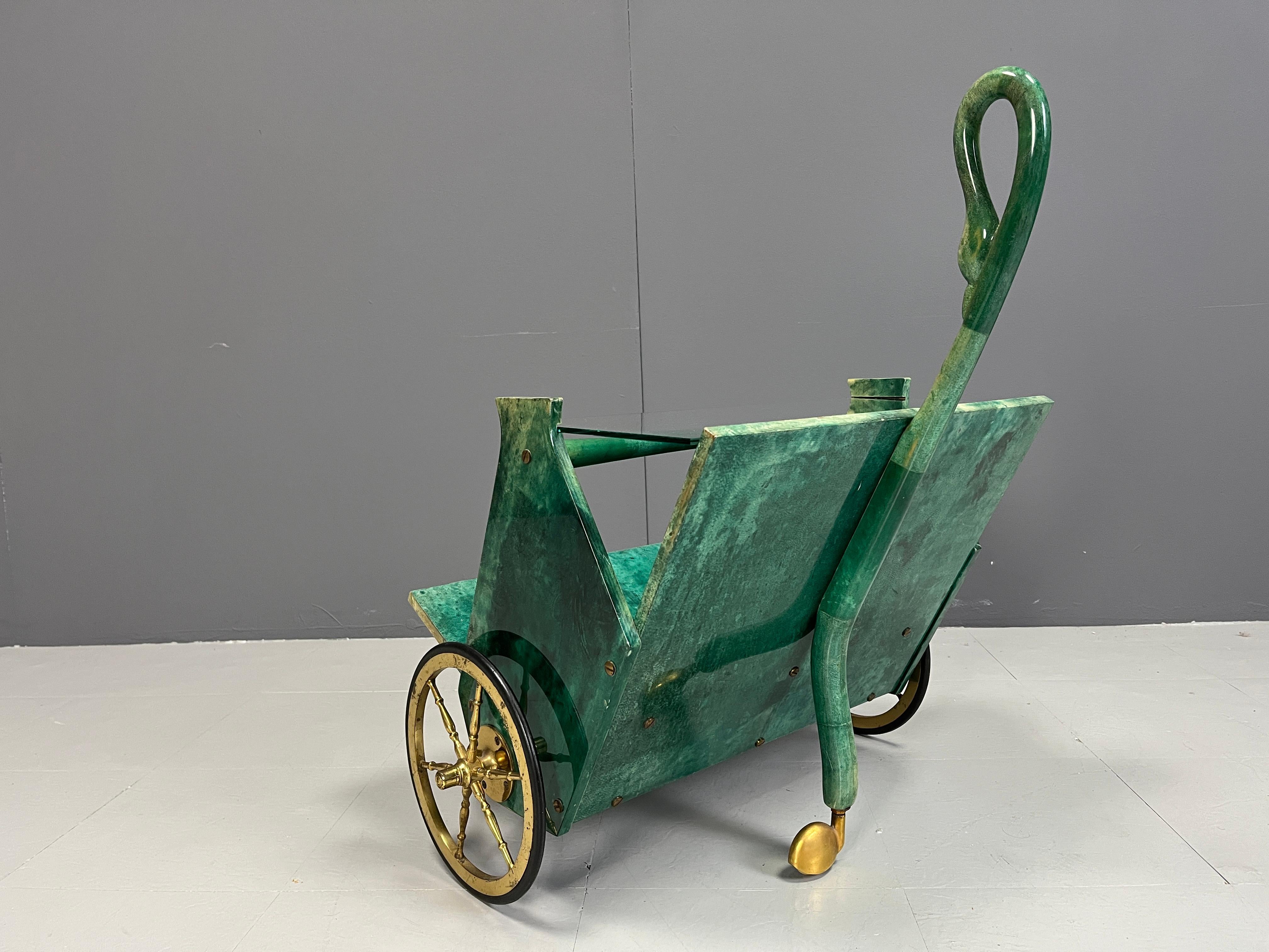 Italian Lacquered Goatskin Swan Bar Cart by Aldo Tura, 1960s For Sale 3