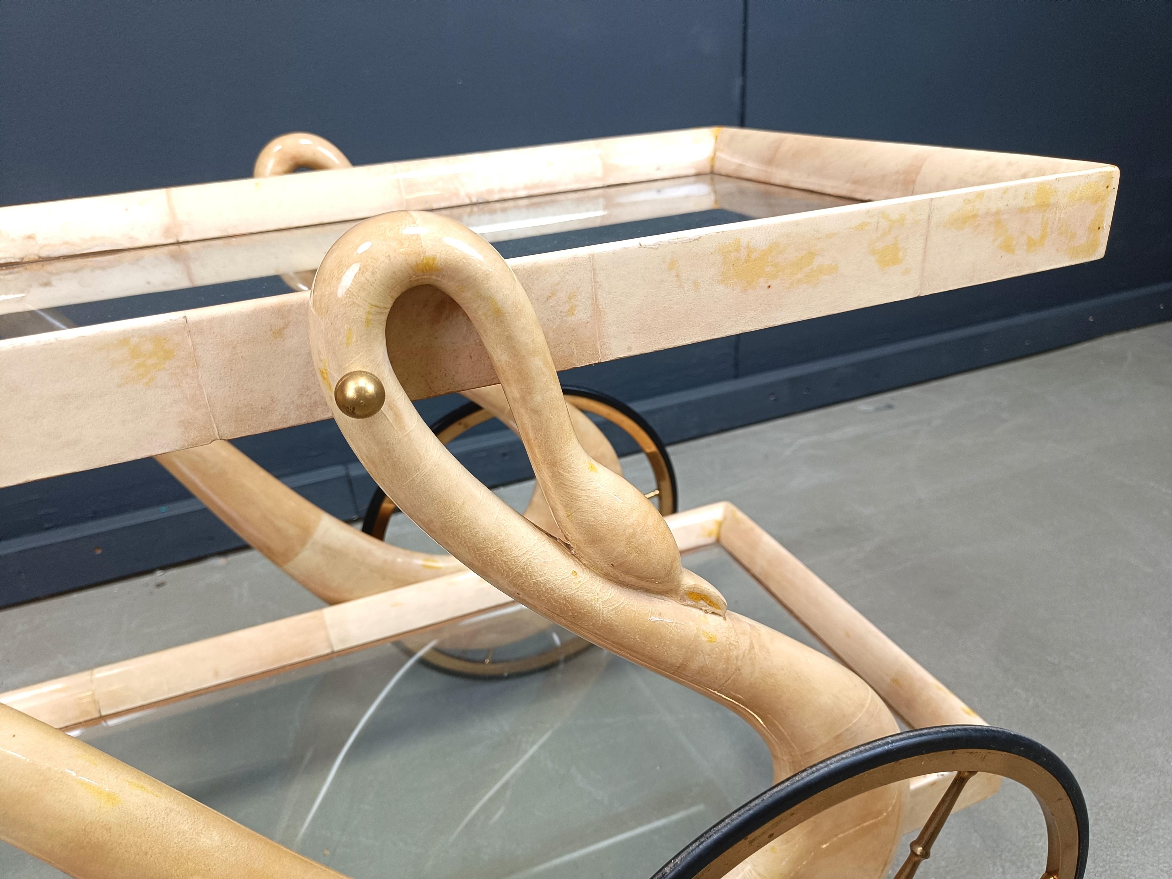 Italian Lacquered Goatskin swan Bar Cart by Aldo Tura, 1960s For Sale 3