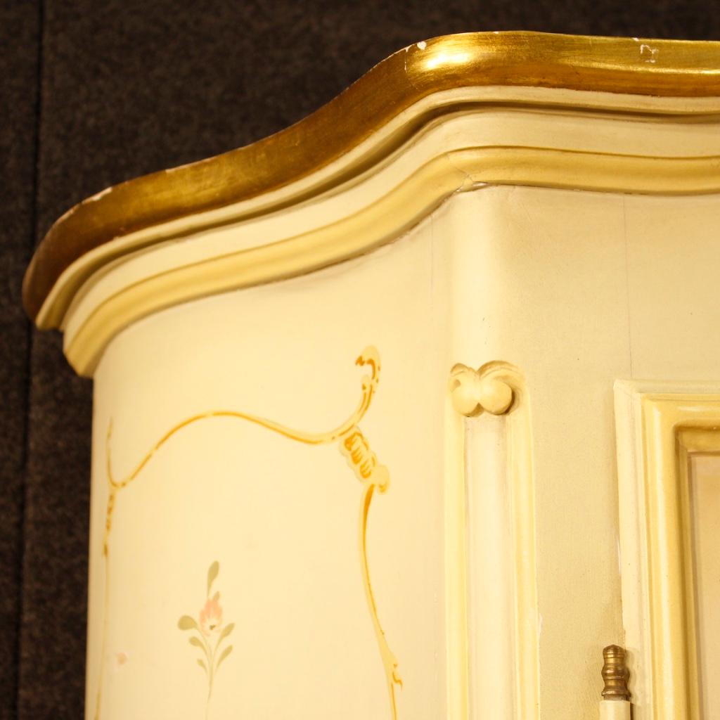 Italian Lacquered, Painted and Gilded Wardrobe, 20th Century For Sale 5