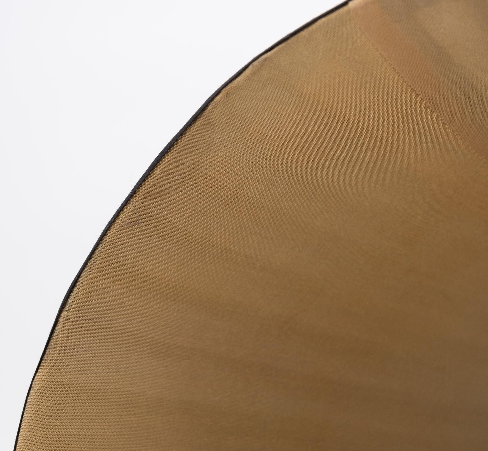 Lampada da tavolo grande in ottone e vellum laccato italiano Aldo Tura in vendita 10