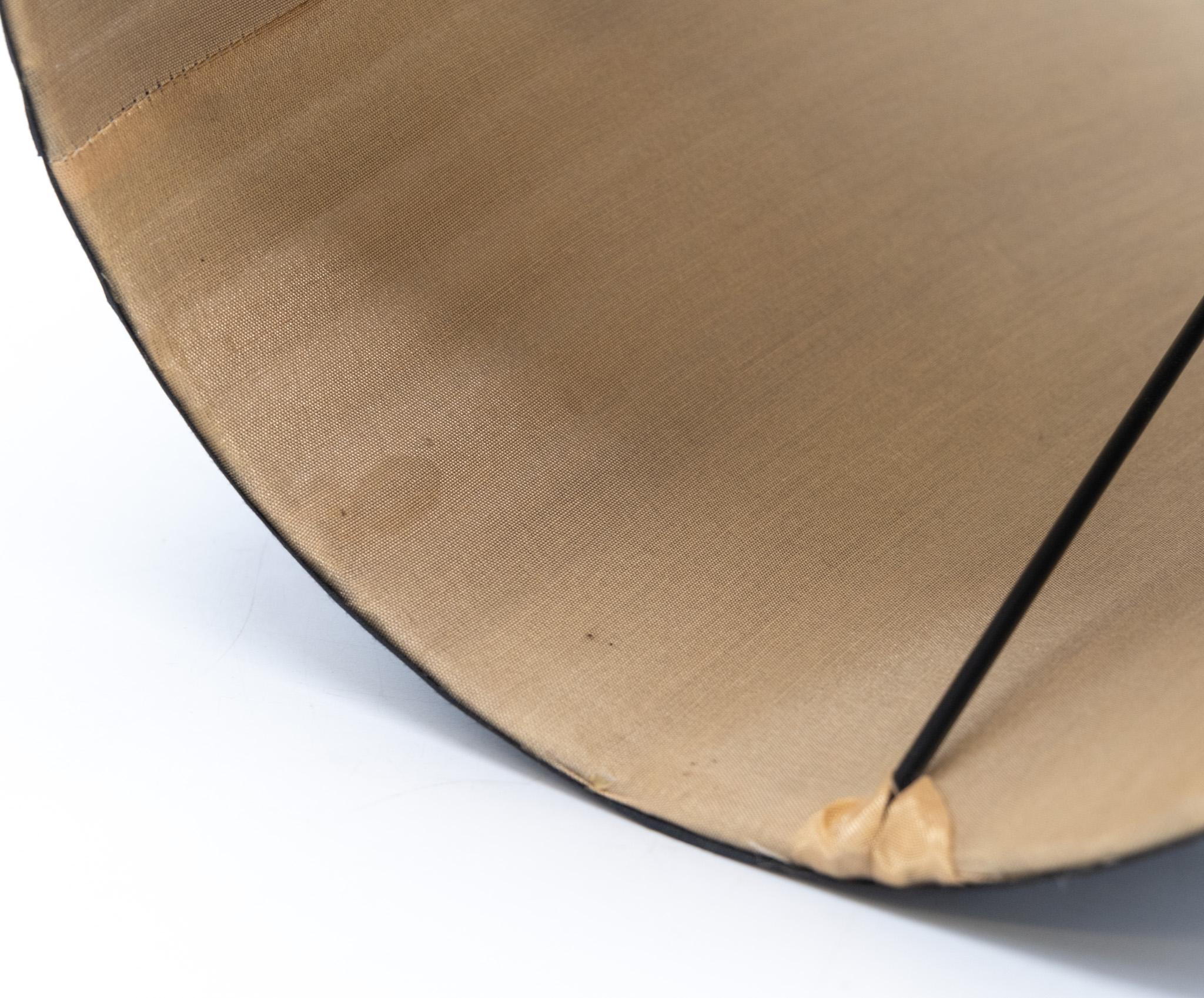 Lampada da tavolo grande in ottone e vellum laccato italiano Aldo Tura in vendita 12