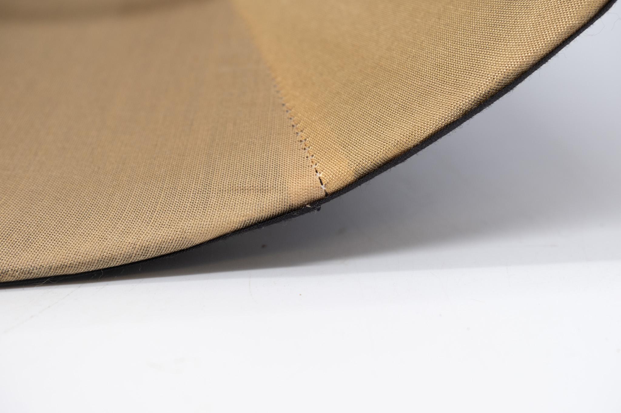 Lampada da tavolo grande in ottone e vellum laccato italiano Aldo Tura in vendita 13