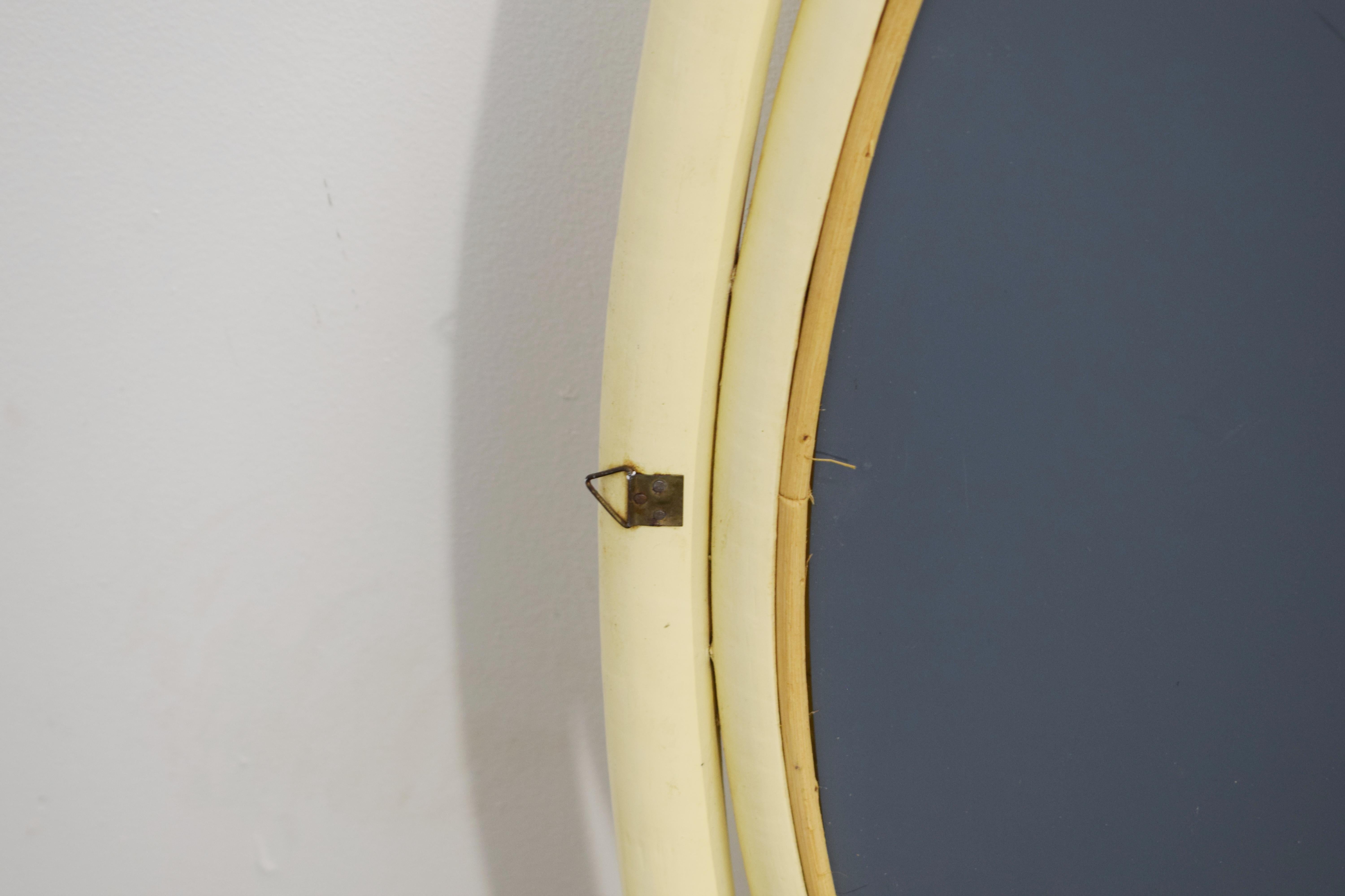 Italian lacquered wood mirror, 1960s For Sale 3