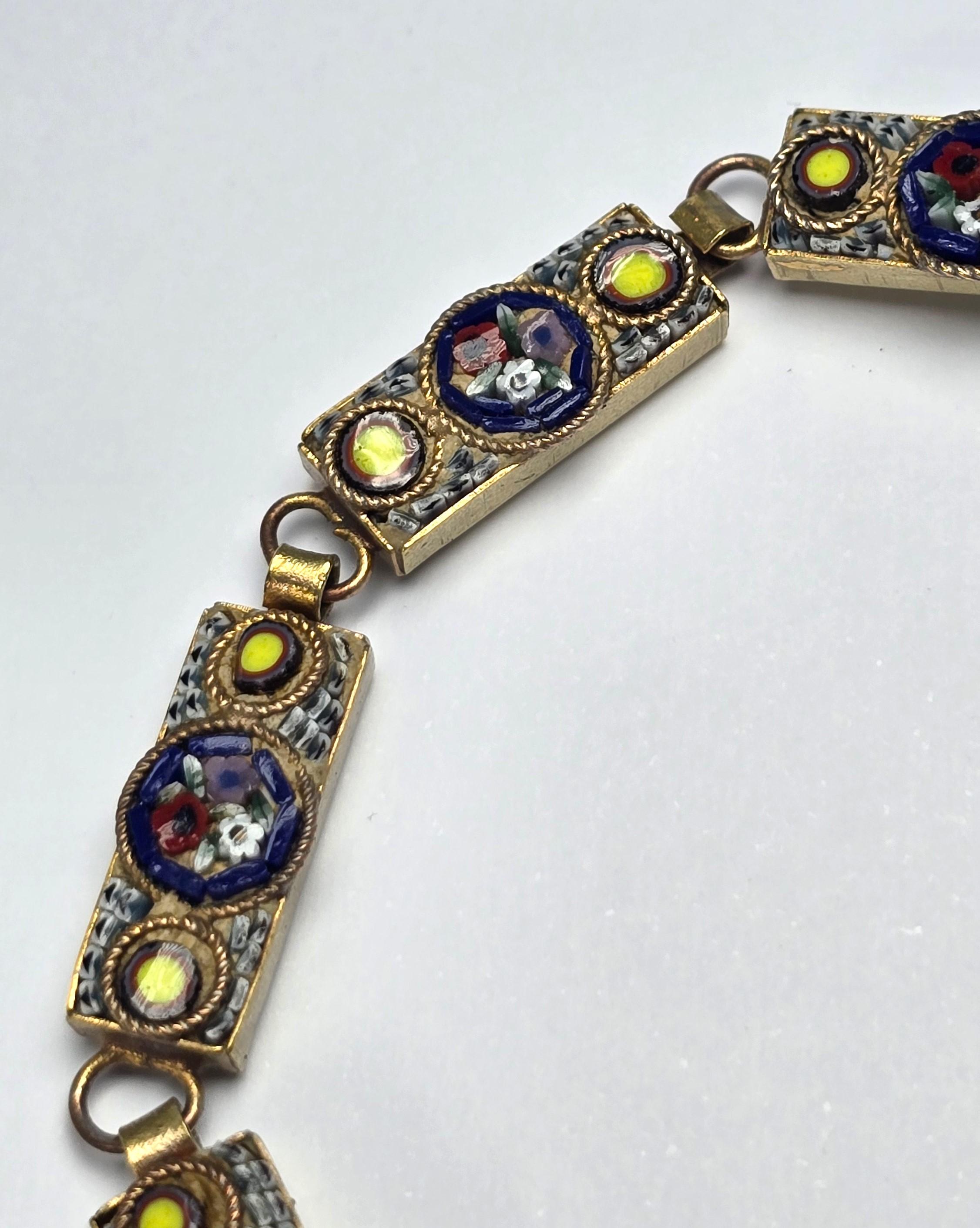 Autre Bracelet en micro-mosaïque pour dames italiennes, vers 1920 en vente