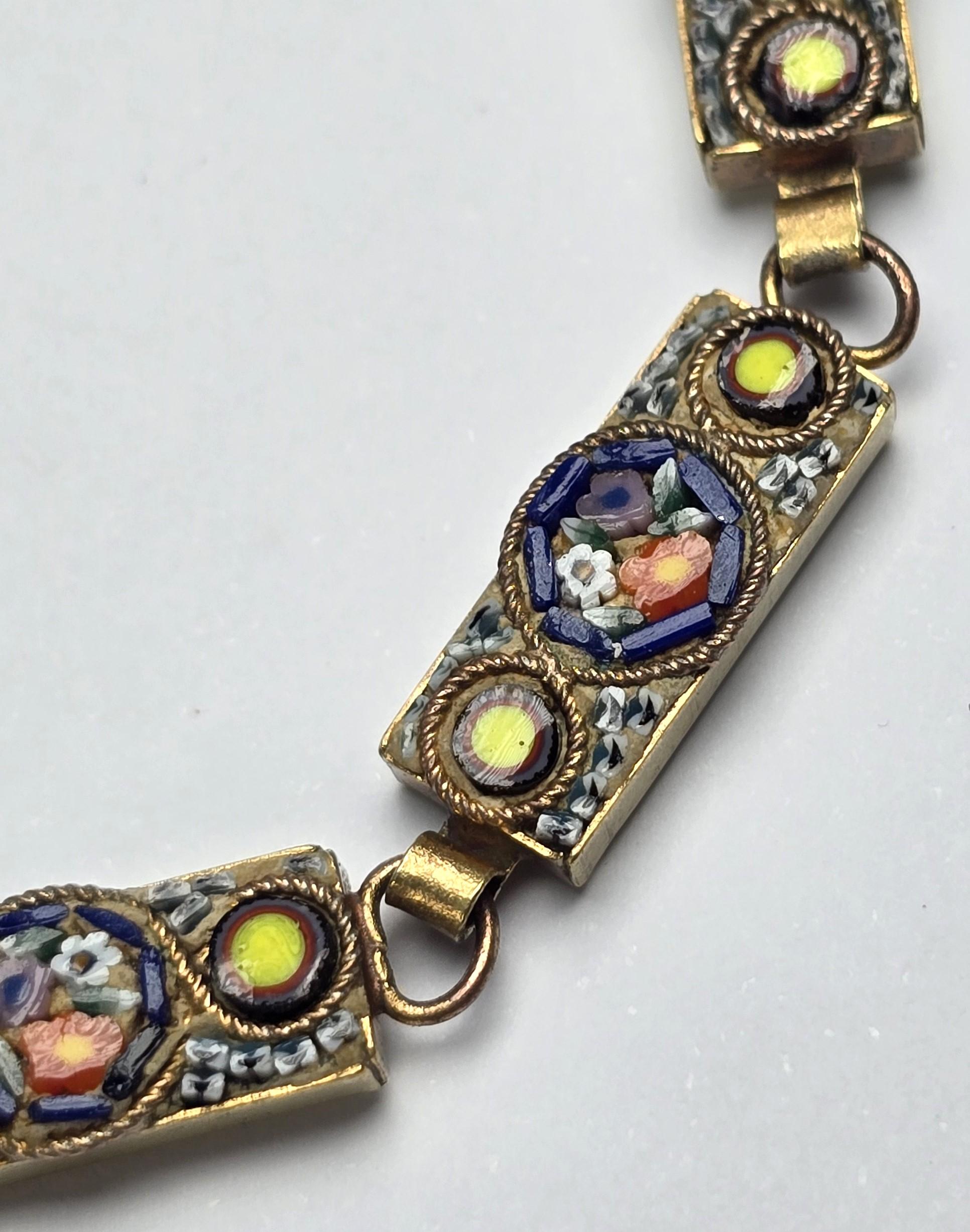 Fait main Bracelet en micro-mosaïque pour dames italiennes, vers 1920 en vente