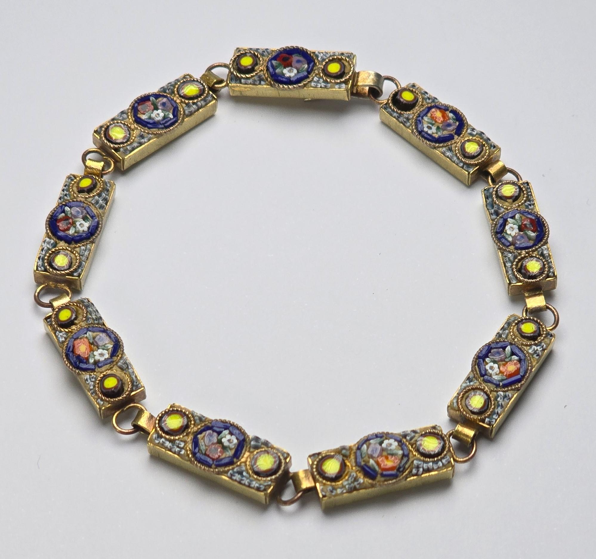 Bracelet en micro-mosaïque pour dames italiennes, vers 1920 en vente 2