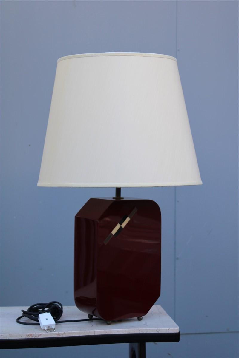 Late 20th Century Italian Lamp 1970 in Red Bakelite with Dome in white Round Fabric For Sale