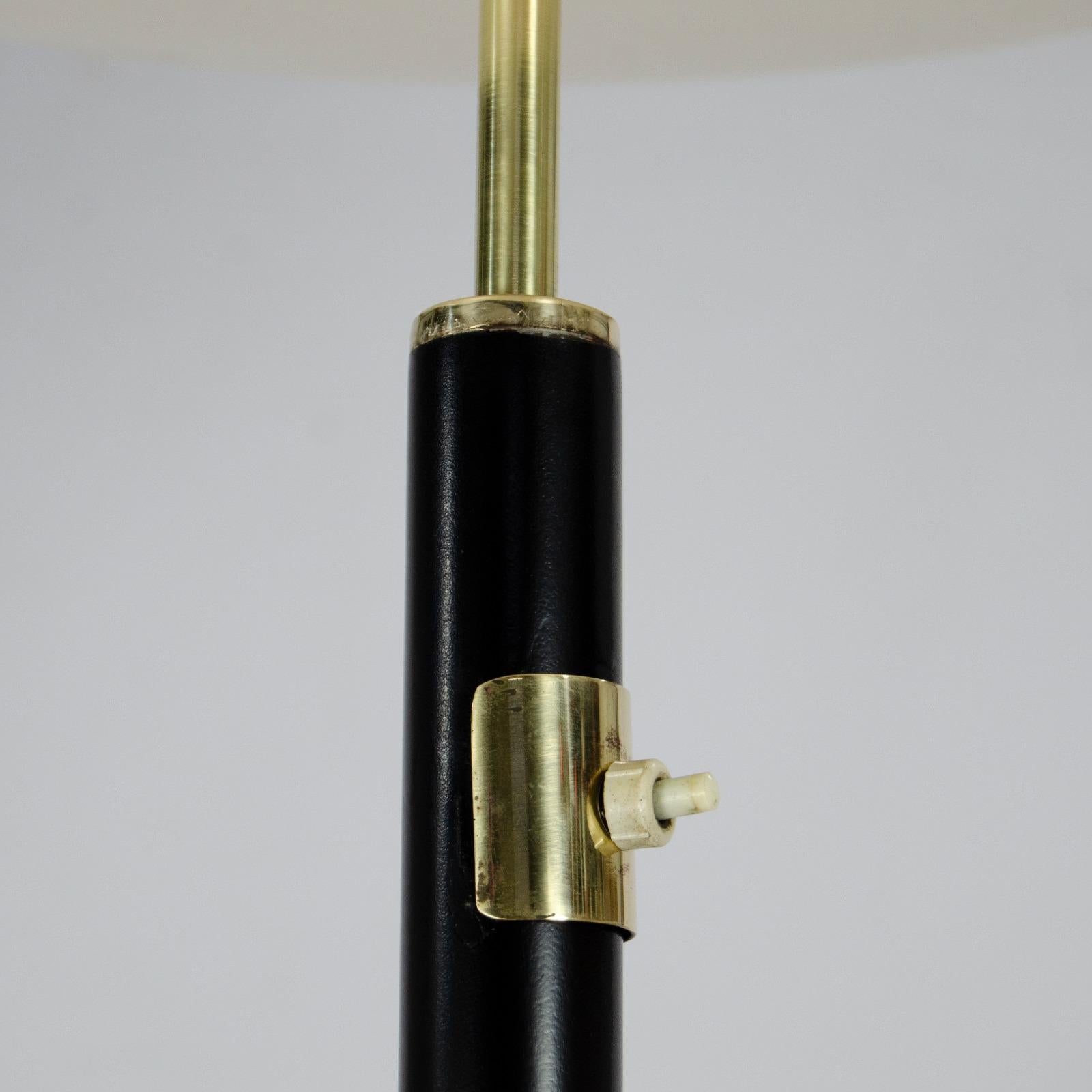 Italian lamp Giuseppe Ostuni style 60s In Good Condition In Autonomous City Buenos Aires, CABA