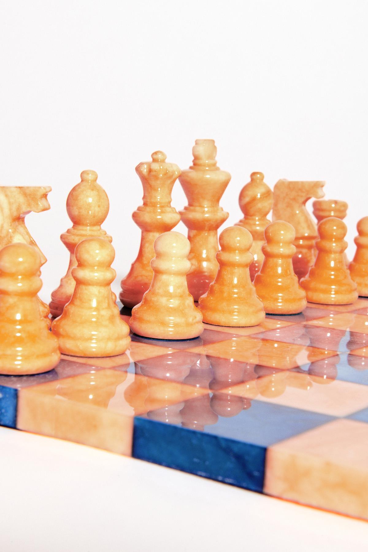Contemporary Italian Lapis Blue/Peach Large Alabaster Chess Set For Sale