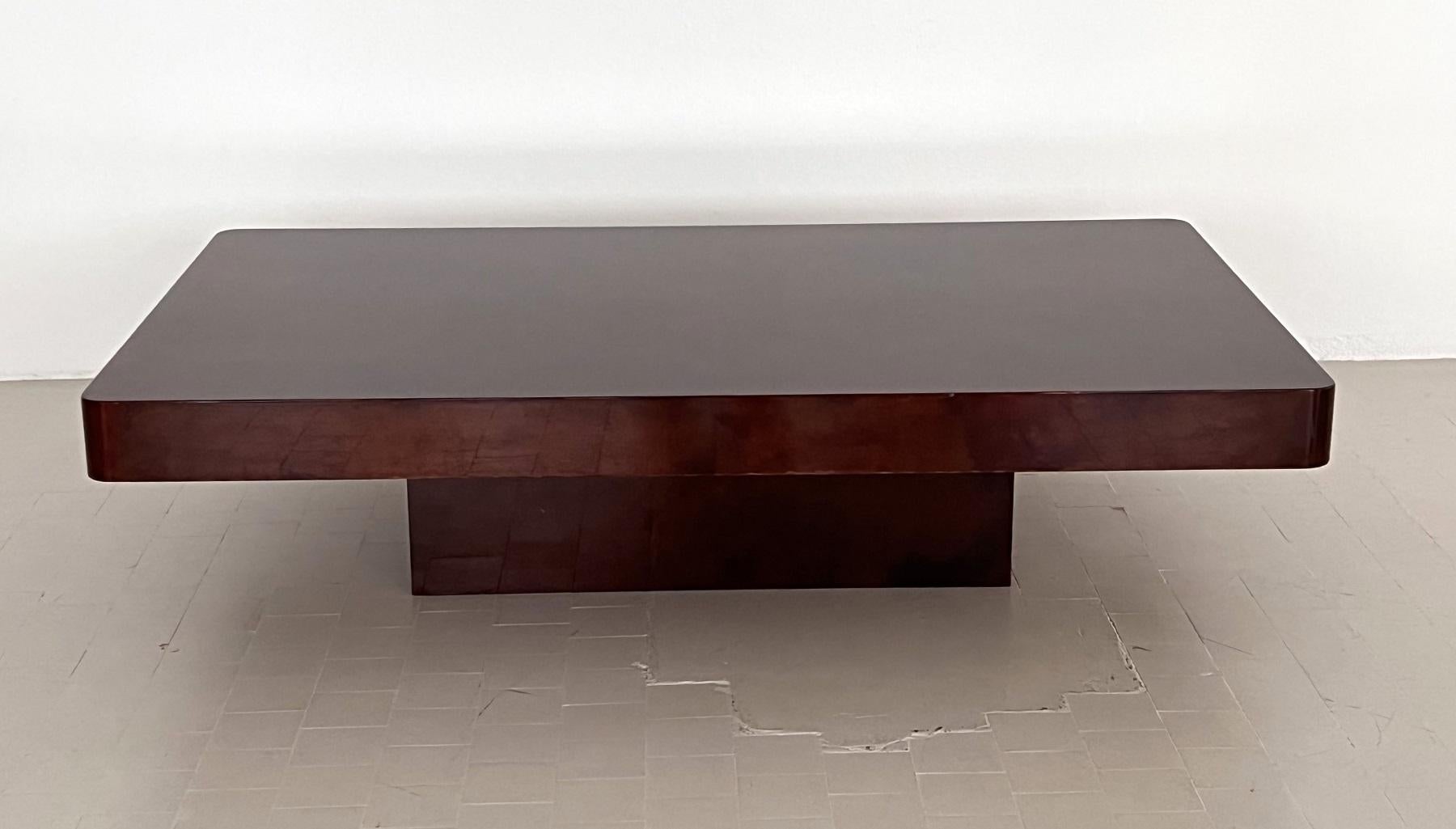 Mid-Century Modern Grande table basse italienne Aldo Tura Design en parchemin émaillé, 1970  en vente