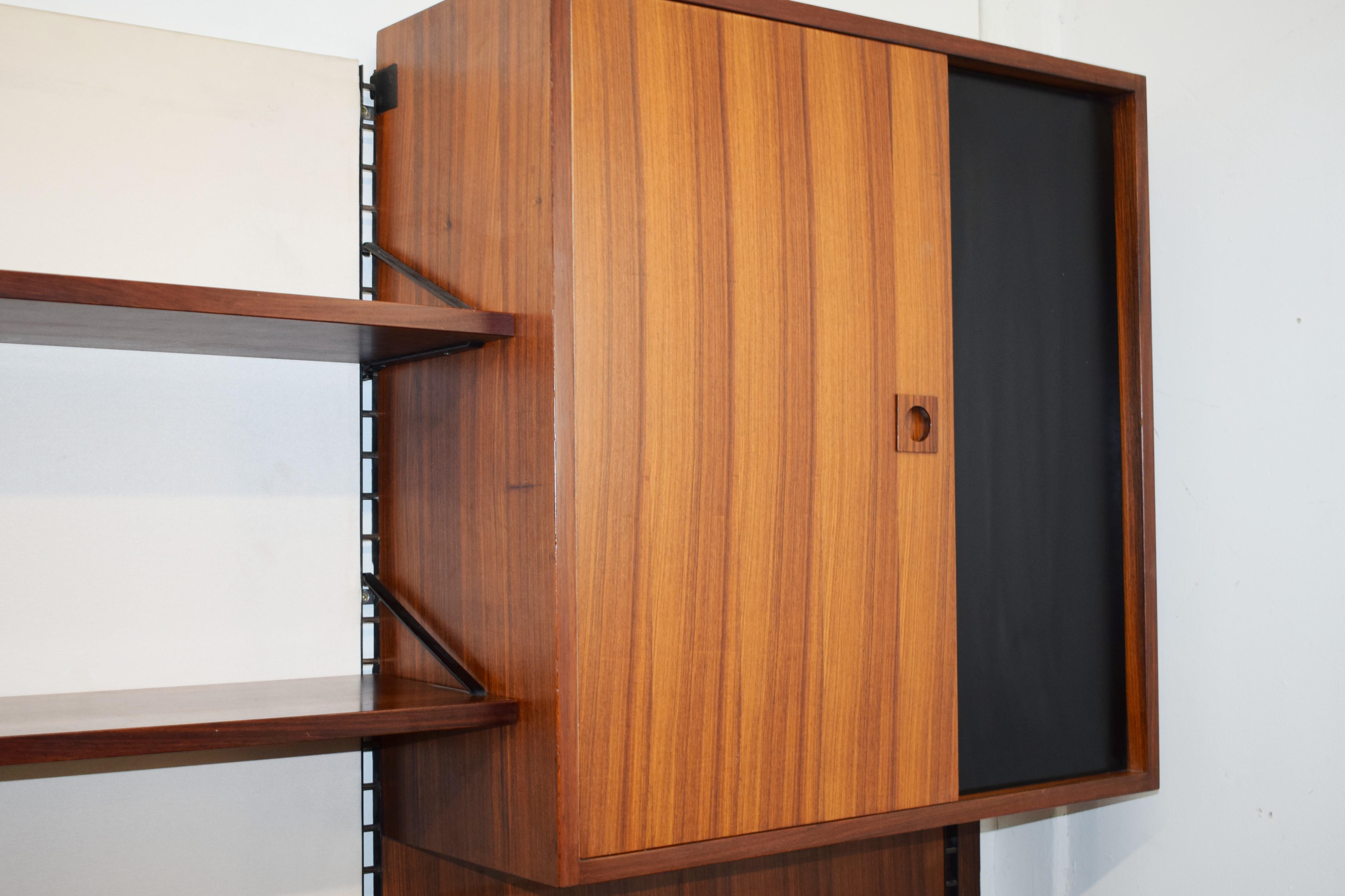 Mid-Century Modern Italian large bookcase, 1970s For Sale