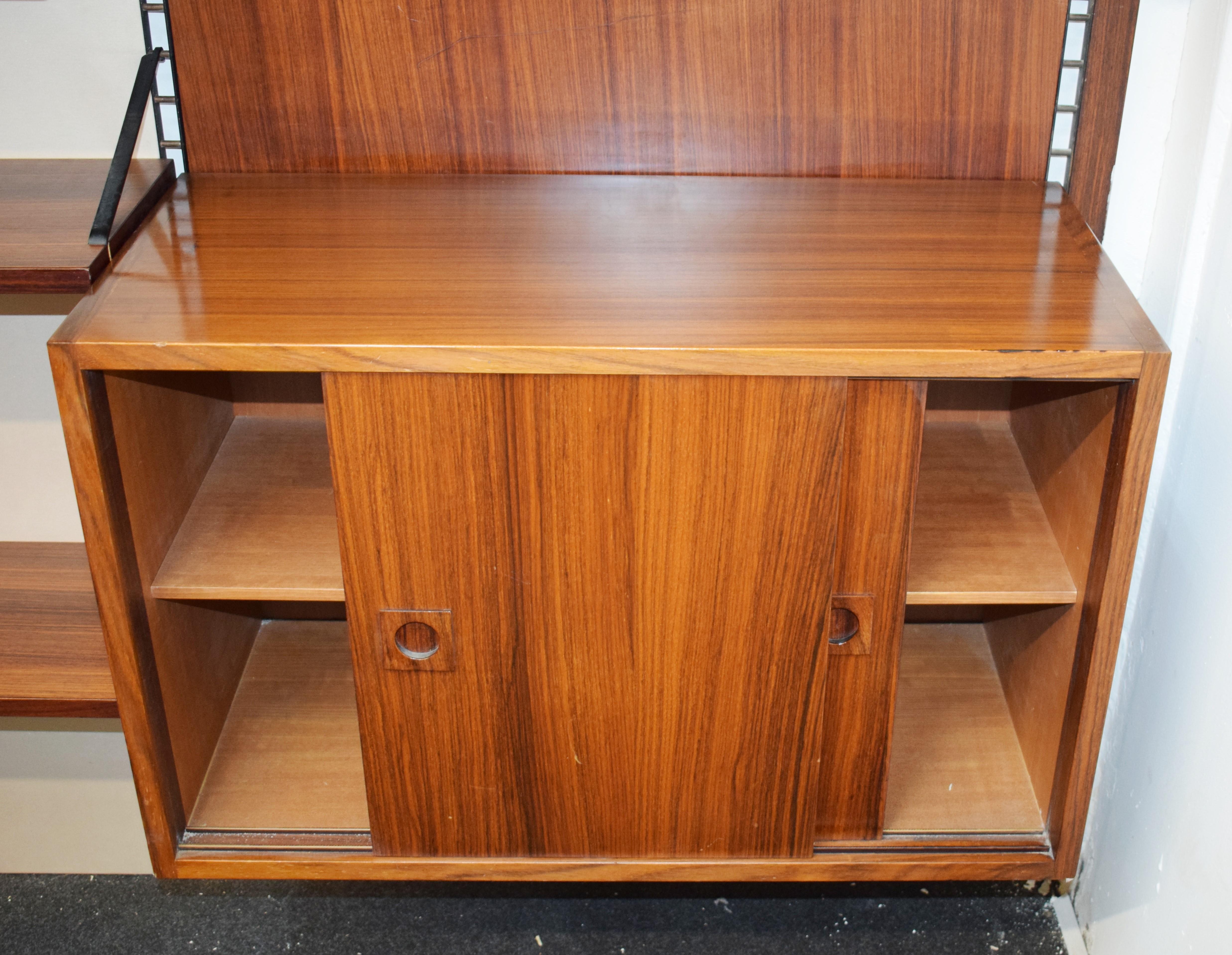 Italian large bookcase, 1970s For Sale 3