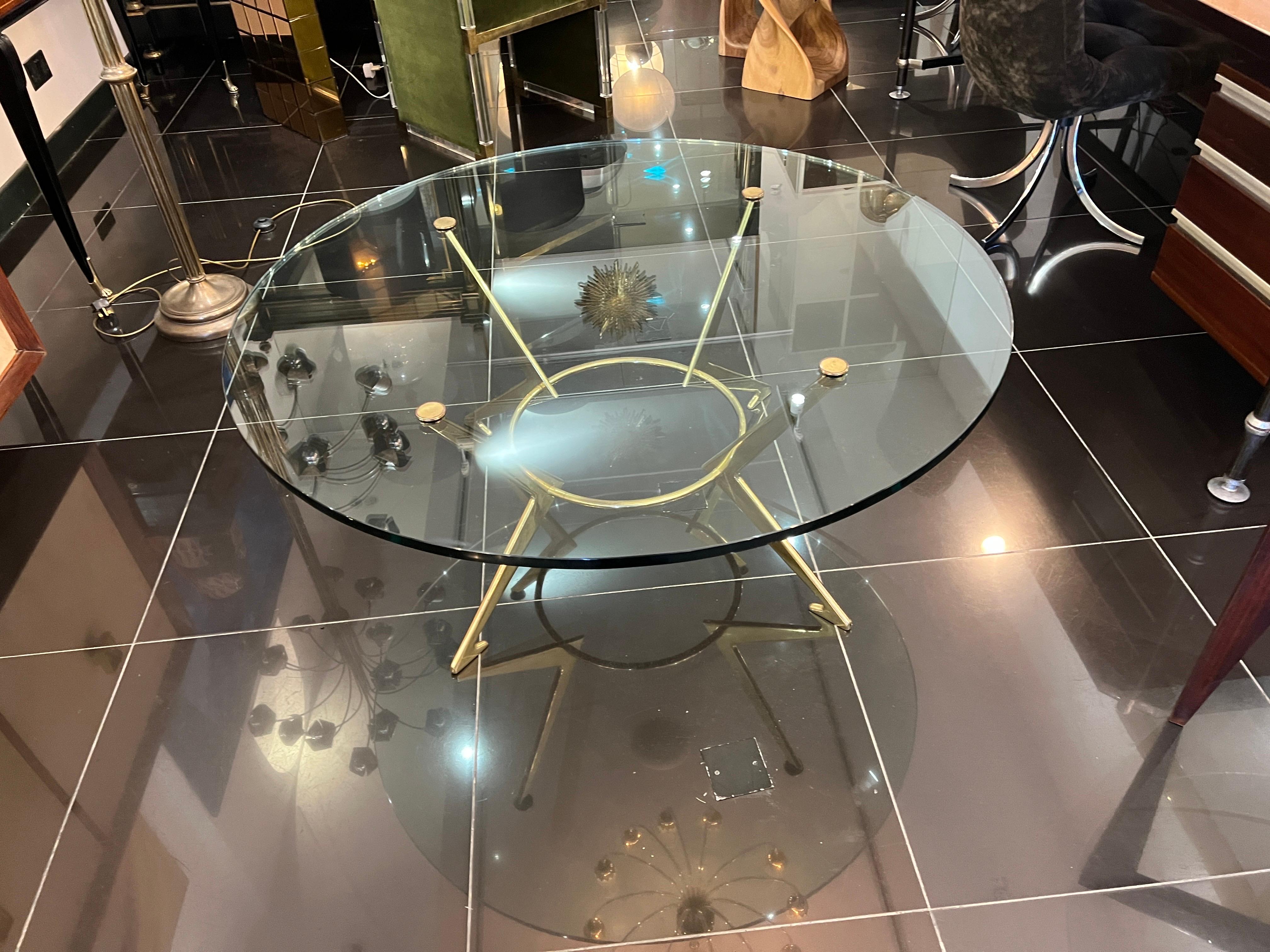 20th Century Italian Large Brass and Glass Circular Coffee Table  For Sale