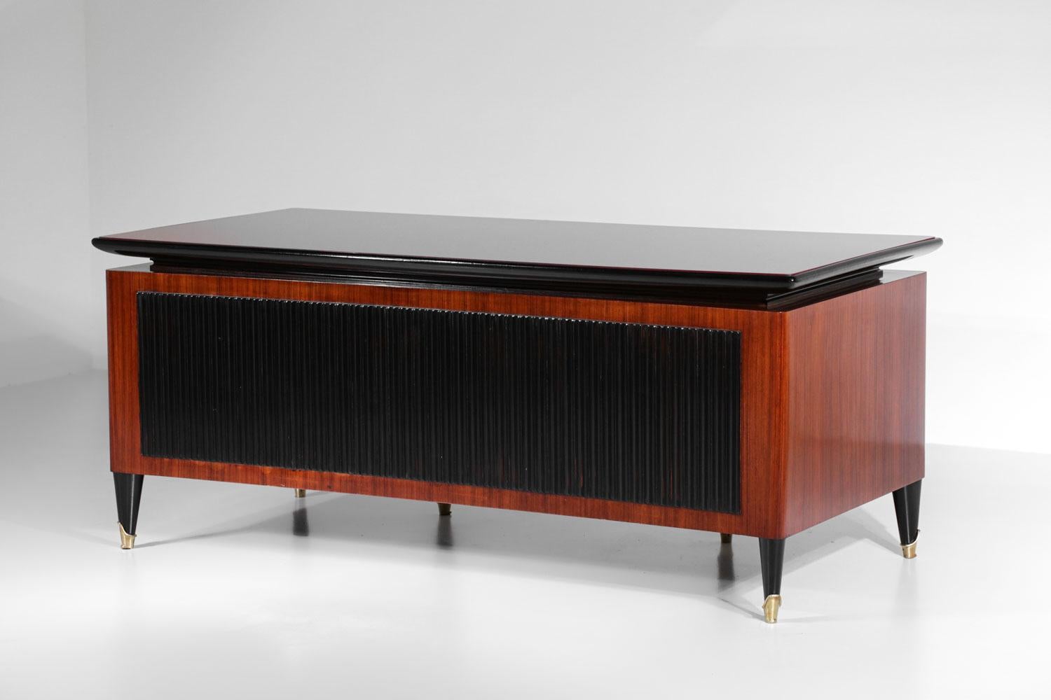Italian large Desk by Vittorio Dassi solid wood and glass 60s - G725 For Sale 8