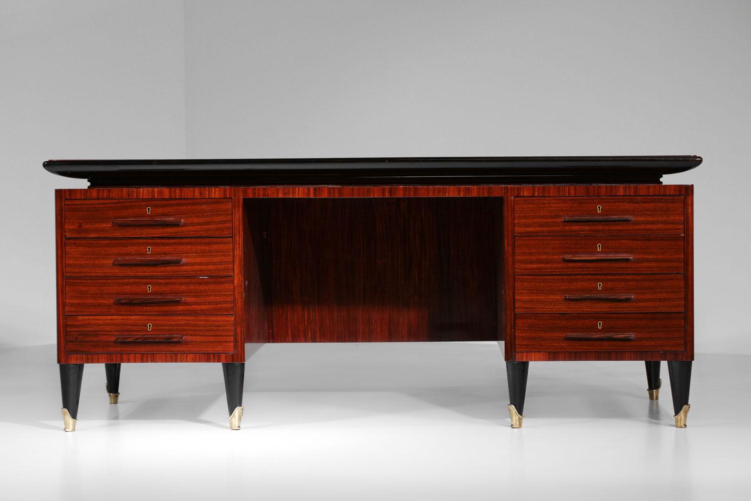 Italian large Desk by Vittorio Dassi solid wood and glass 60s - G725 In Good Condition For Sale In Lyon, FR