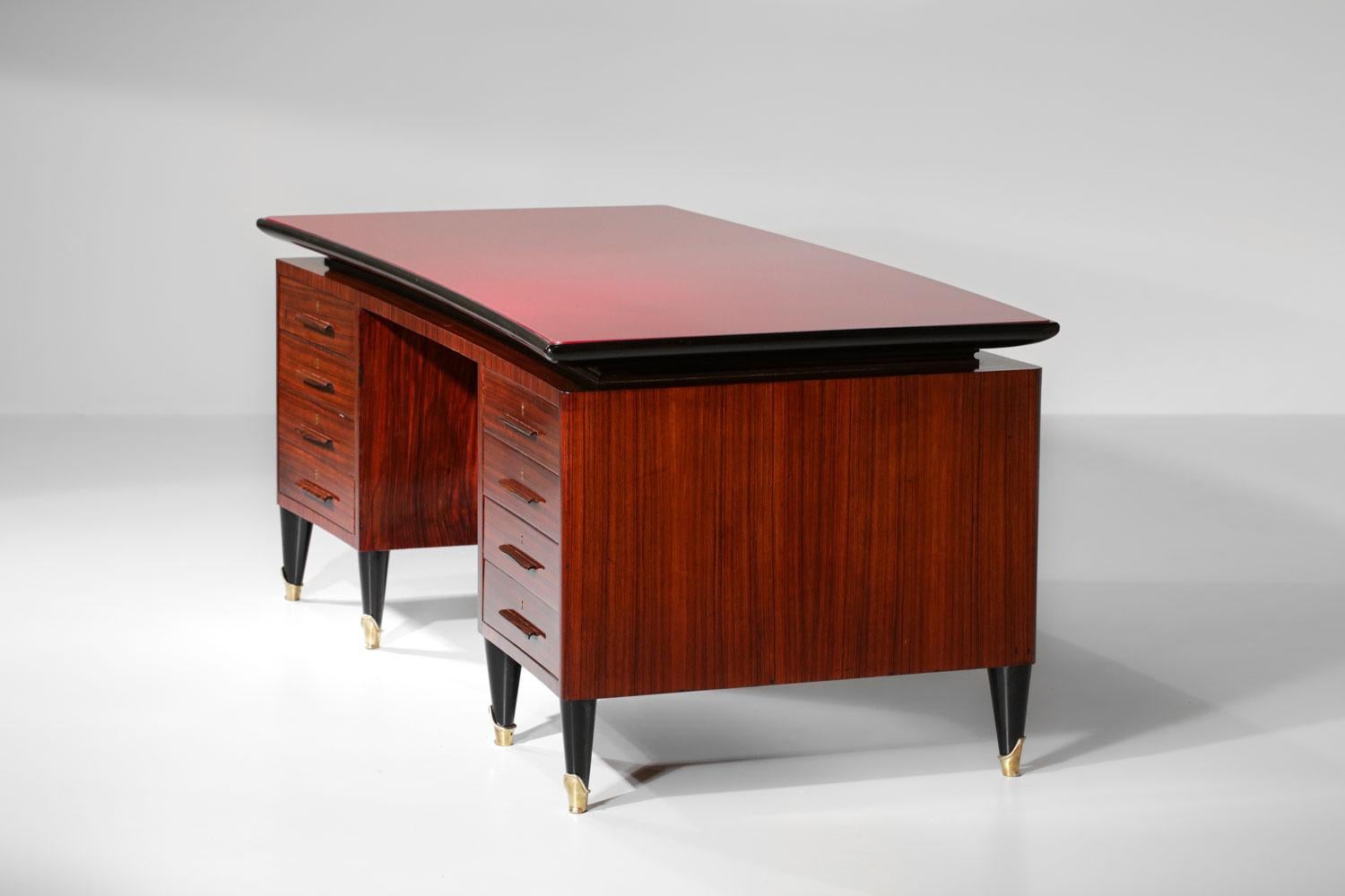 Italienischer großer Schreibtisch von Vittorio Dassi Massivholz und Glas 60s - G725 im Angebot 4