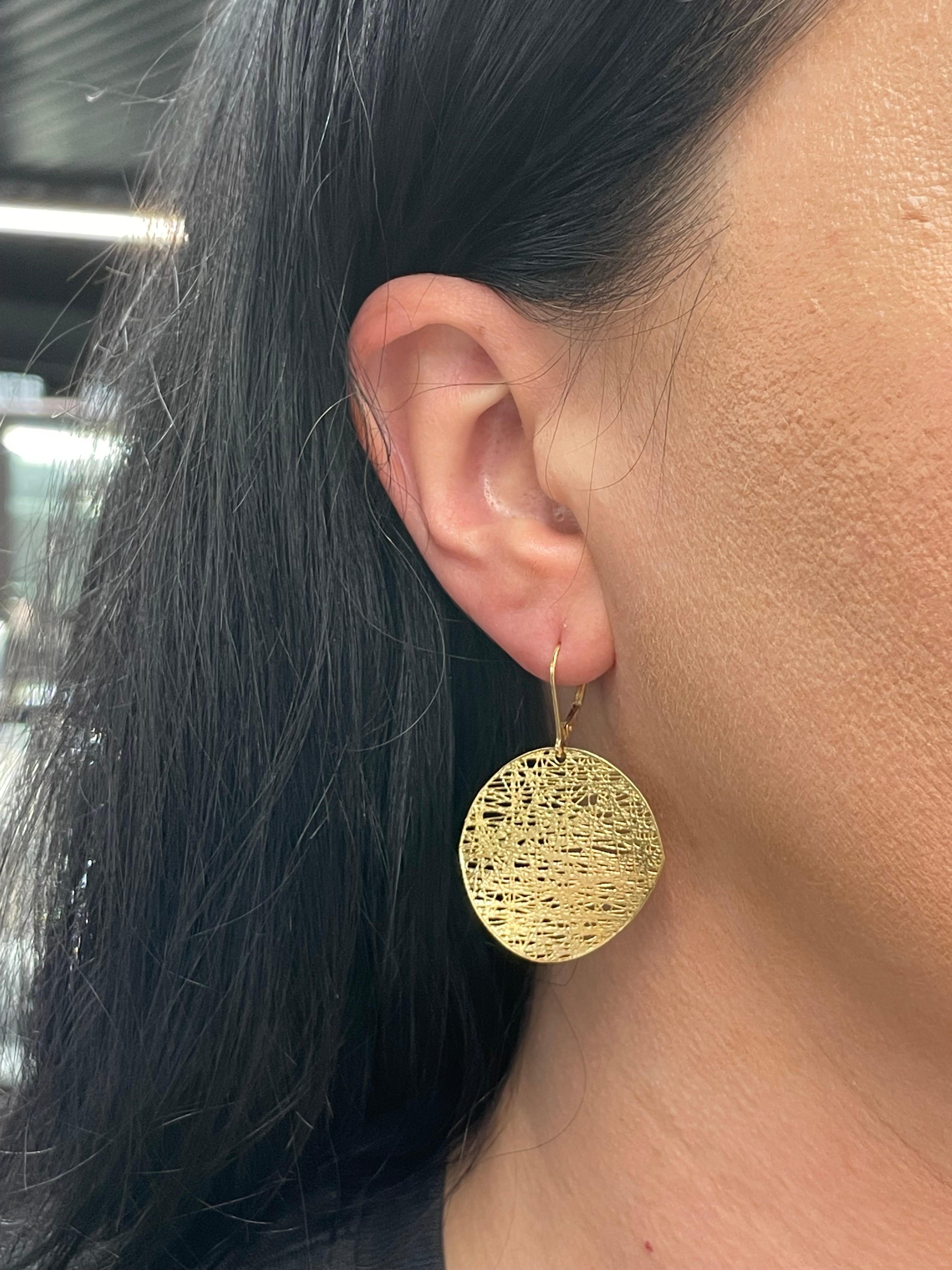 Italian Large Disc 'Lace' Drop Earrings 14 Karat Yellow Gold 4.54 Grams 2