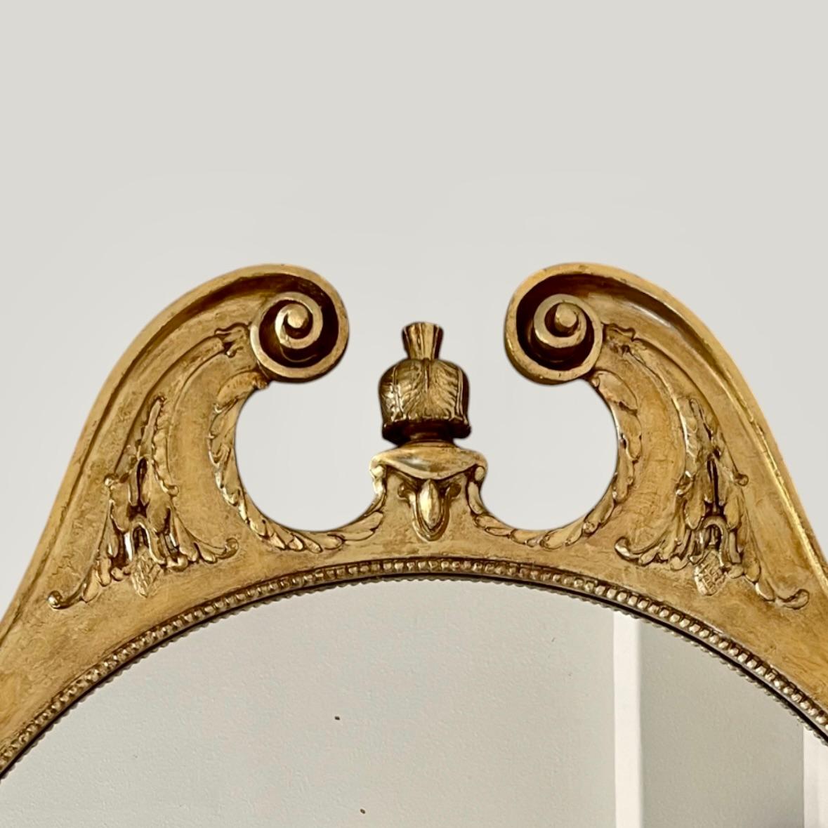 Italian Large Giltwood Mirror circa 1940 In Good Condition For Sale In CA, CA