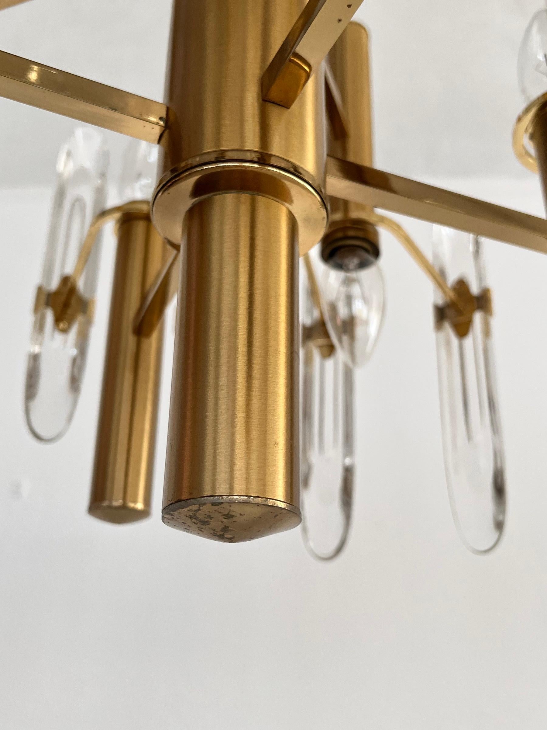 Italian Large Mid-Century Brass and Crystal Chandelier by Gaetano Sciolari, 70s For Sale 5