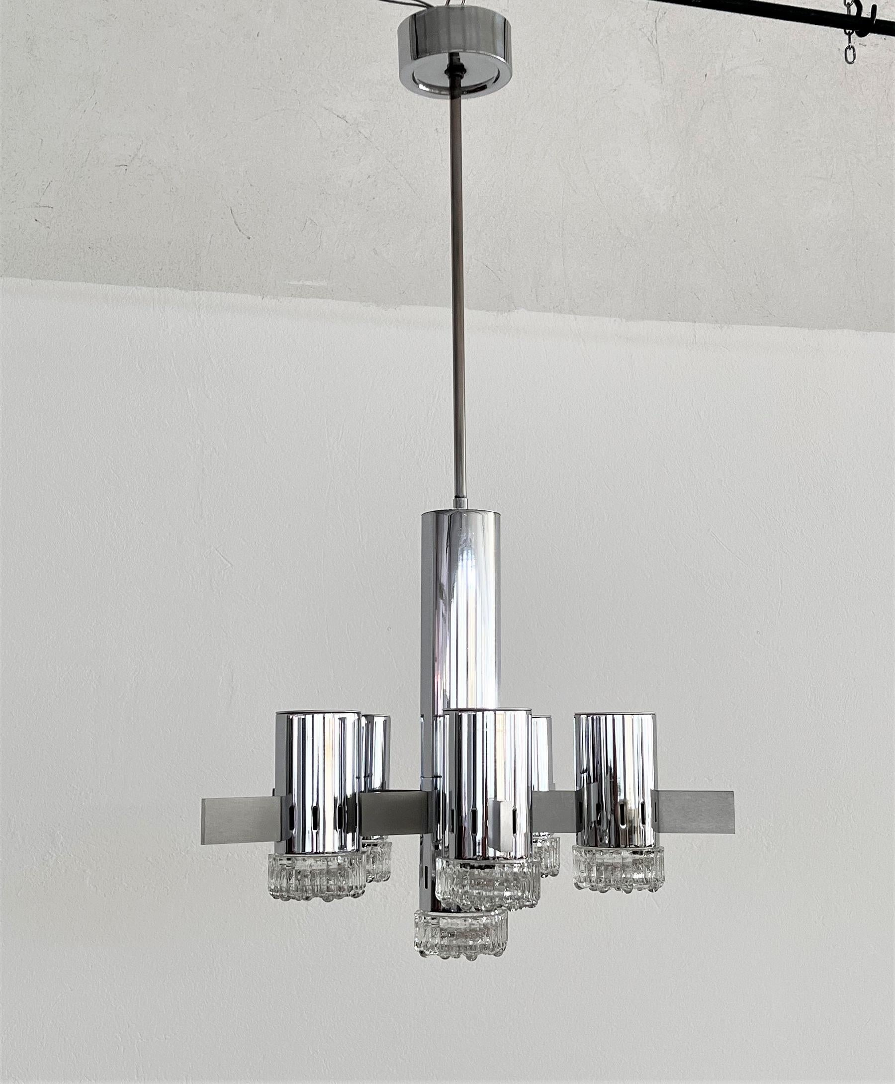 Mid-20th Century Italian Large Mid-Century Chrome and Glass Sputnik Chandelier by Sciolari, 1960s For Sale