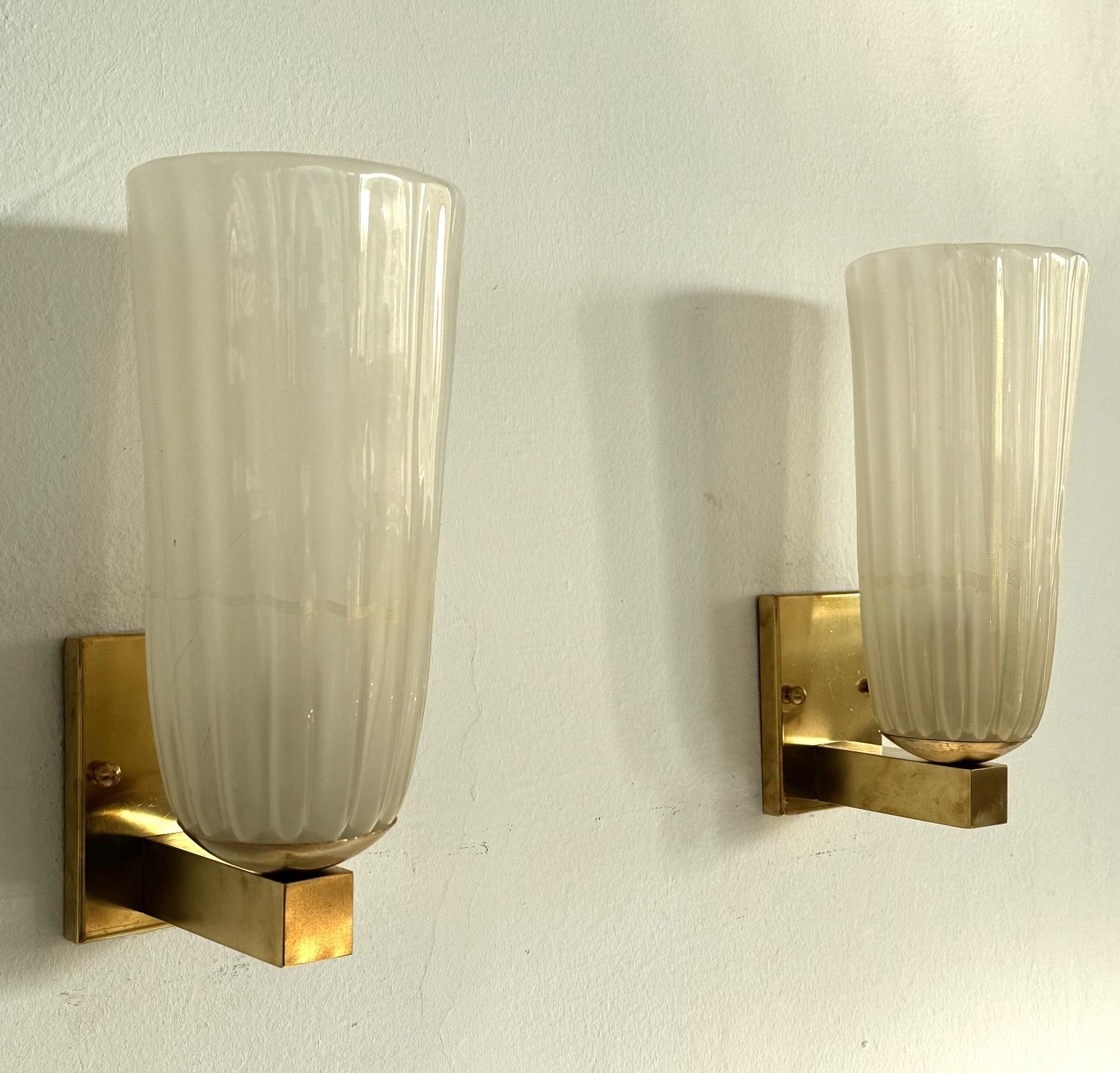 Große italienische Wandleuchten aus Murano-Glas und Messing im Art-Déco-Stil, 1990er Jahre im Angebot 4