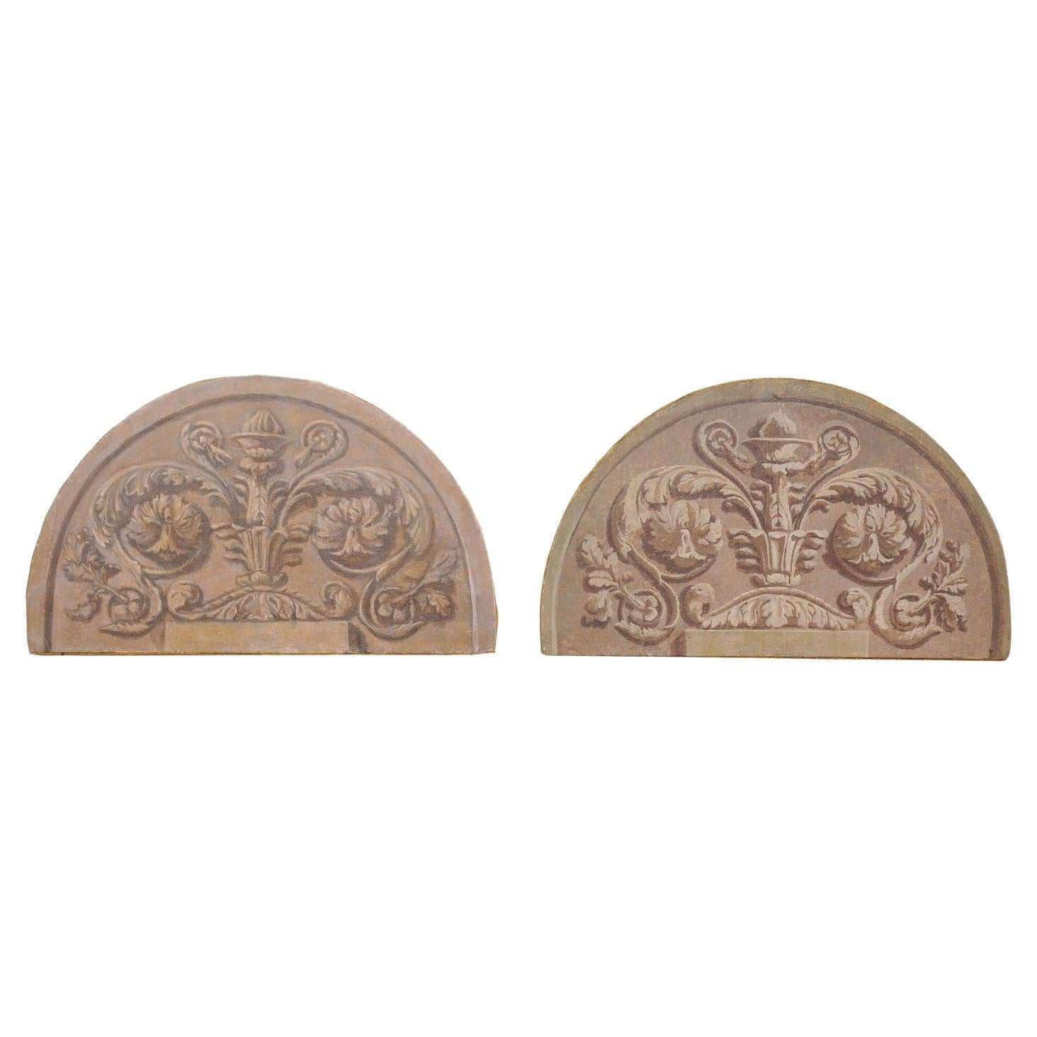 Italian Large Pair of Neoclassic Painted Canvas Arched Wall Decorations, 19th C. For Sale