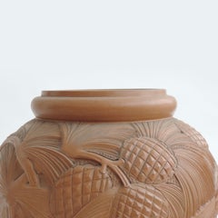 Grand vase italien en terre cuite décoré de pins, années 1940