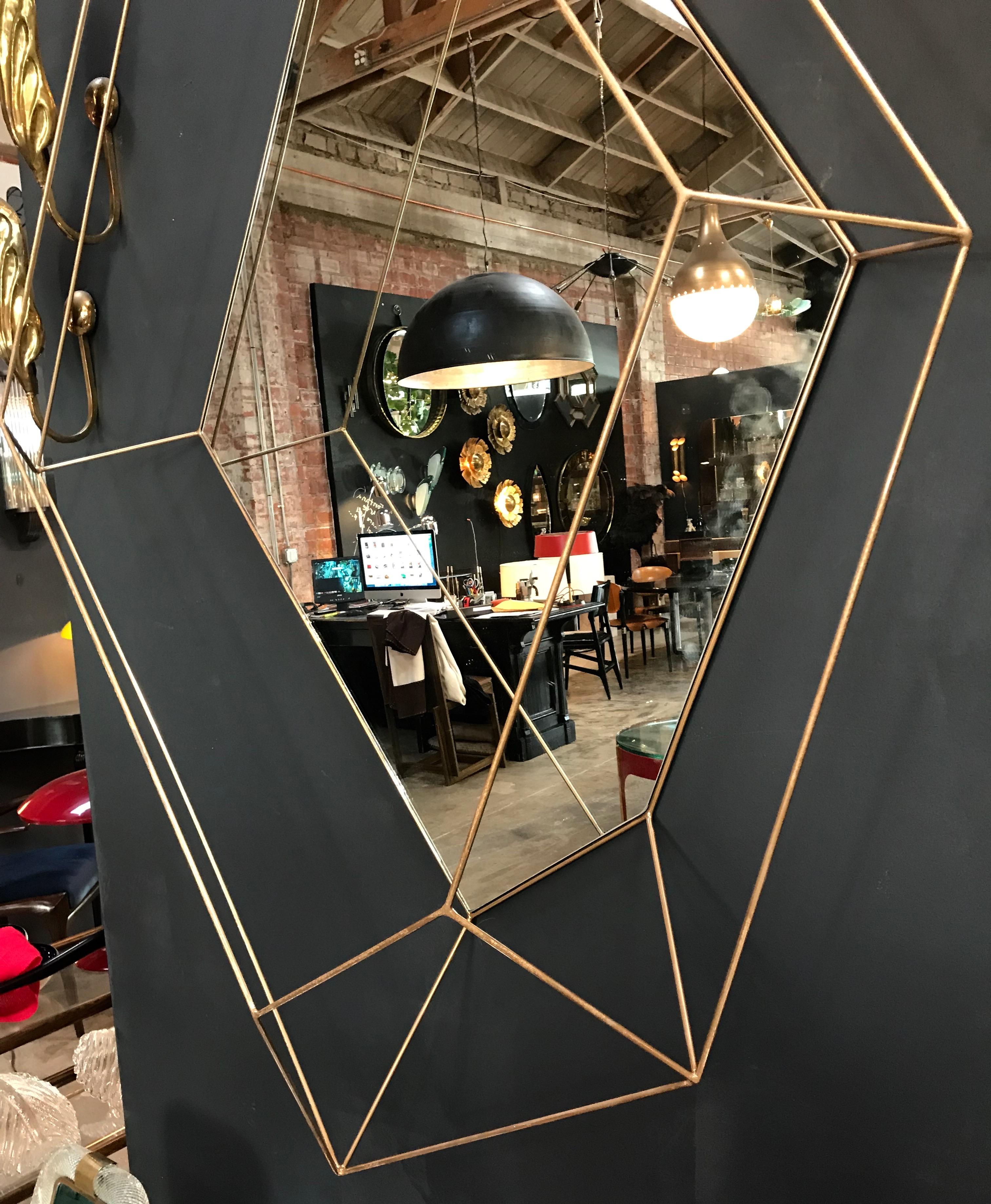 Hand-Crafted Italian Large Rhomboidal Sculptural Wall Mirror in Brass For Sale