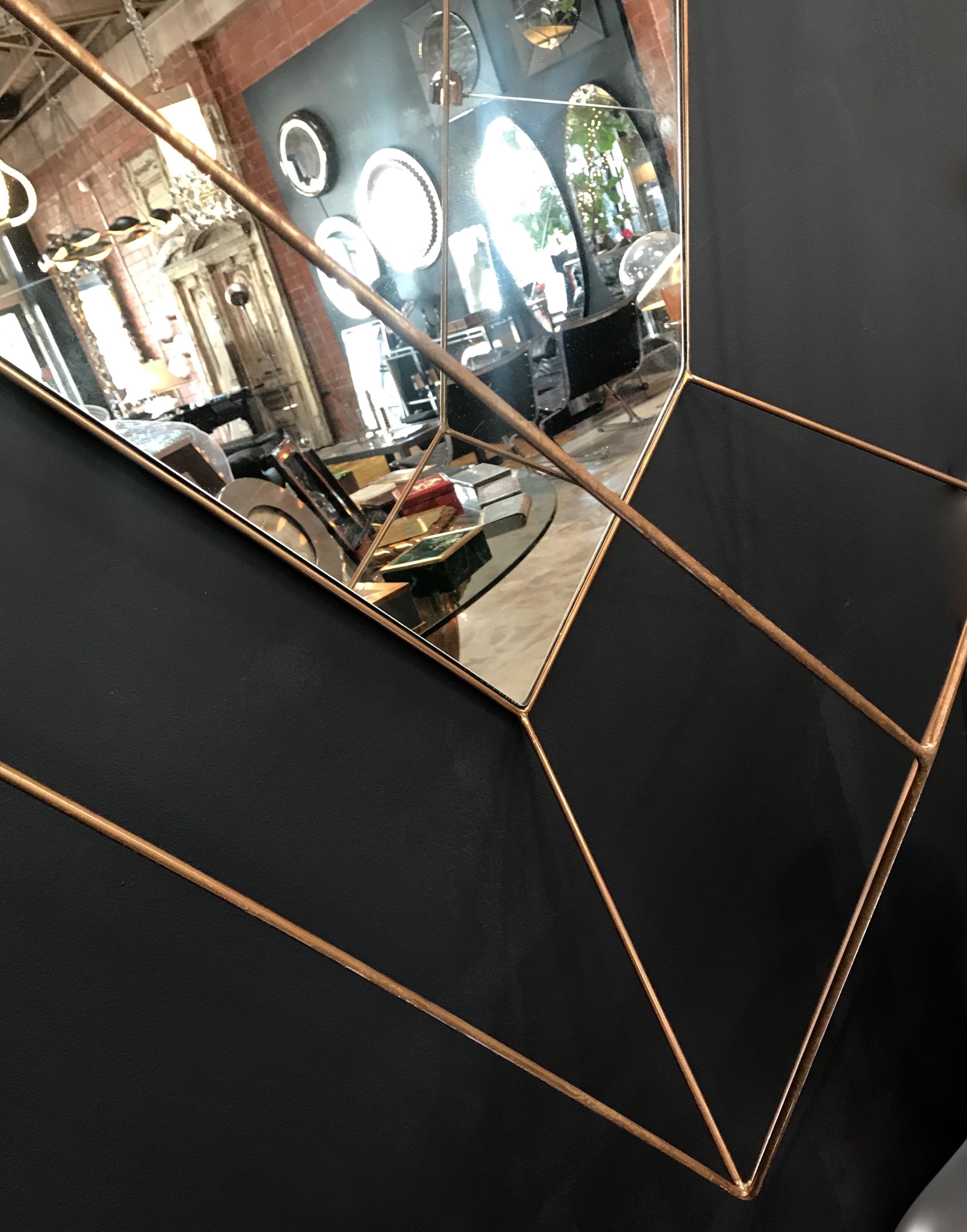 Italian Large Rhomboidal Sculptural Wall Mirror in Brass For Sale 3