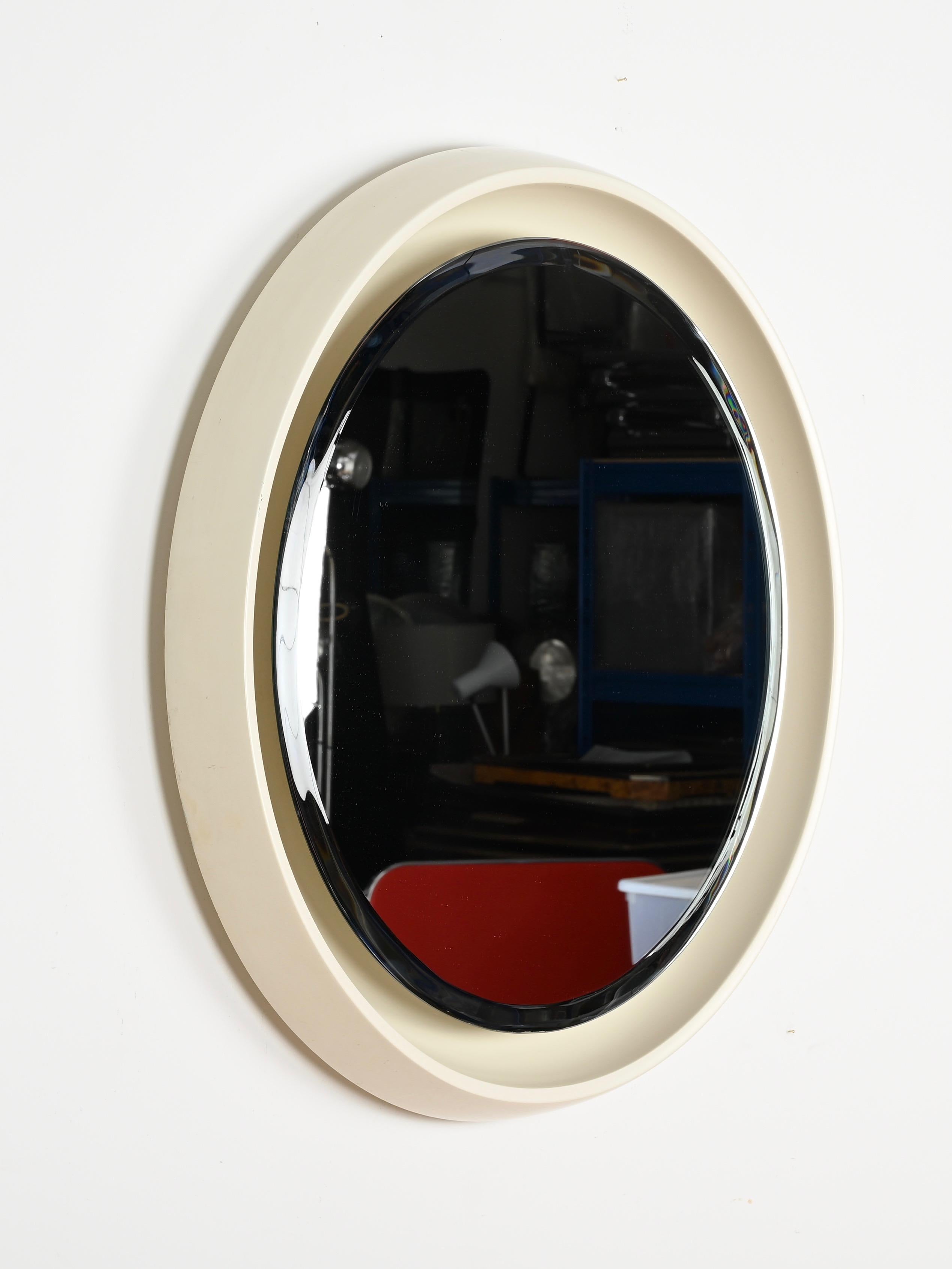 Grand miroir rond rétroéclairé et biseauté blanc en bois, Italie, 1970 en vente 7