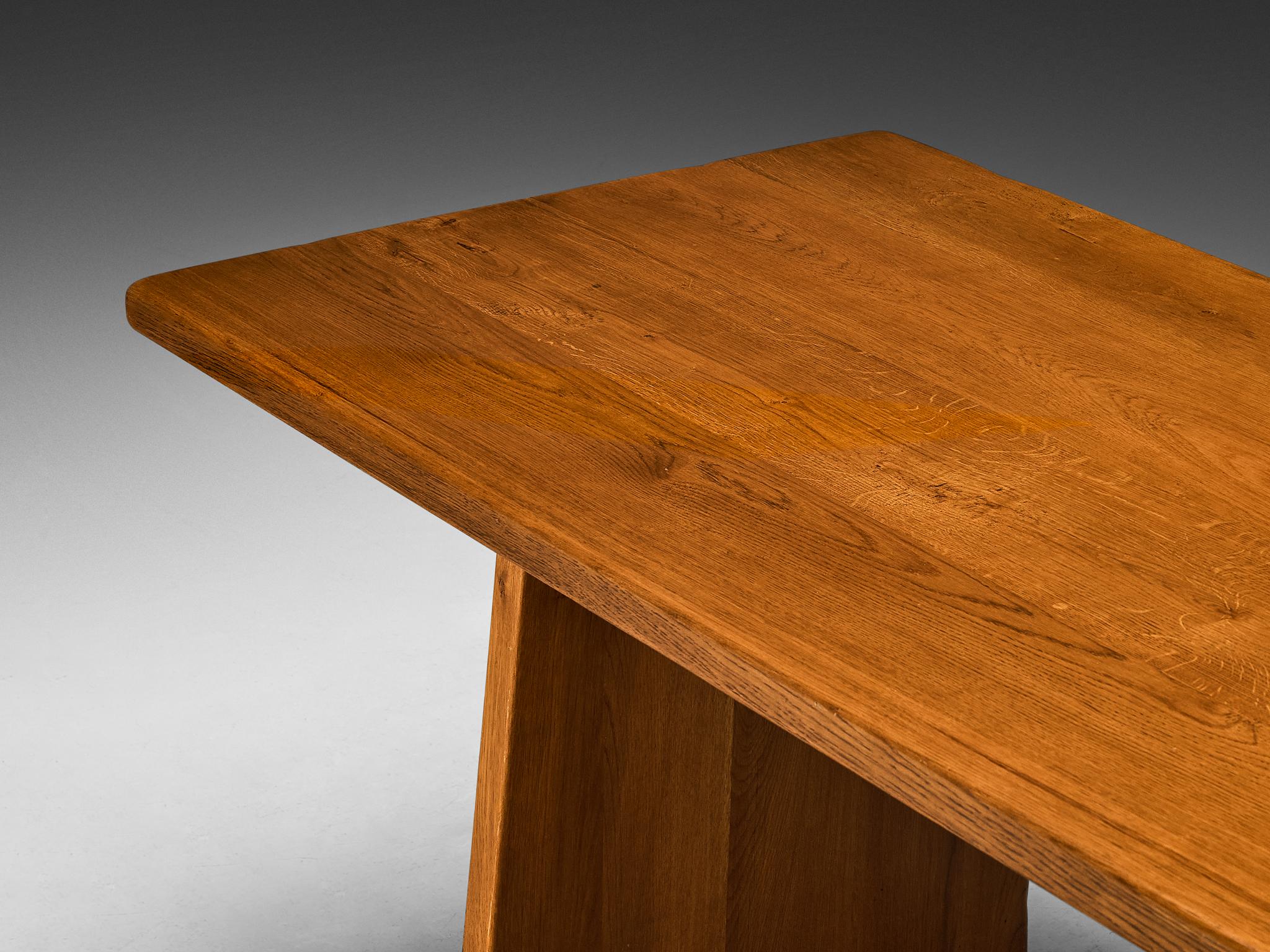 Late 20th Century Italian Large Solid Oak Dining Table with Architectural Design For Sale