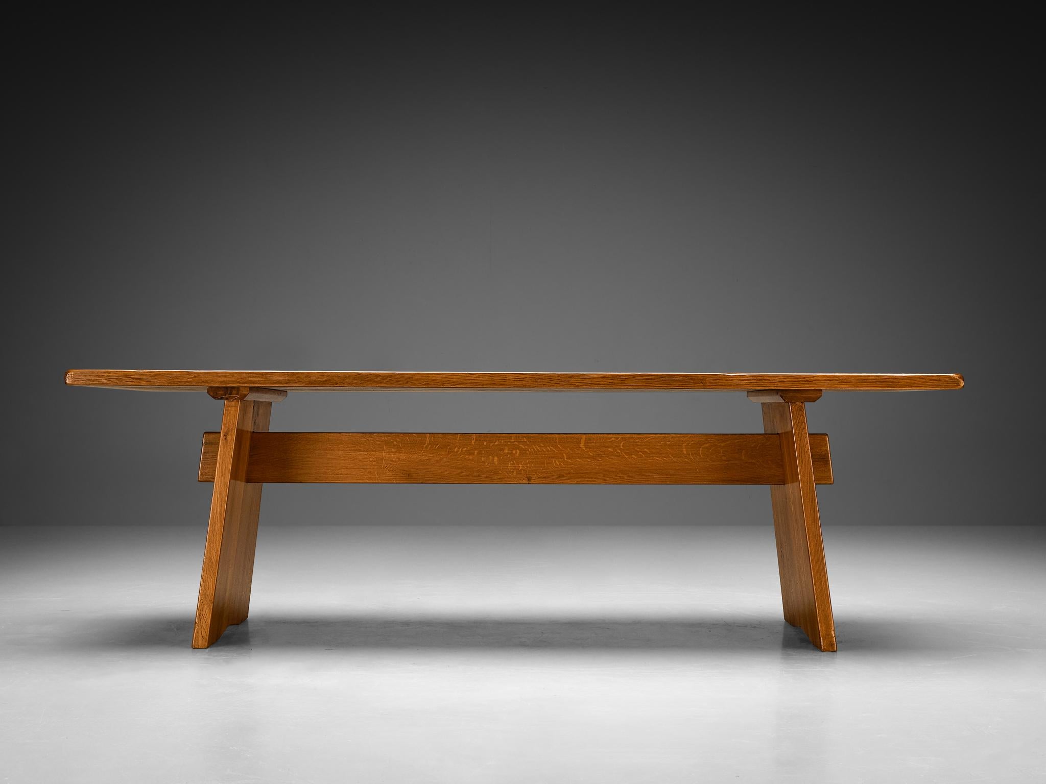 Italian Large Solid Oak Dining Table with Architectural Design For Sale 4