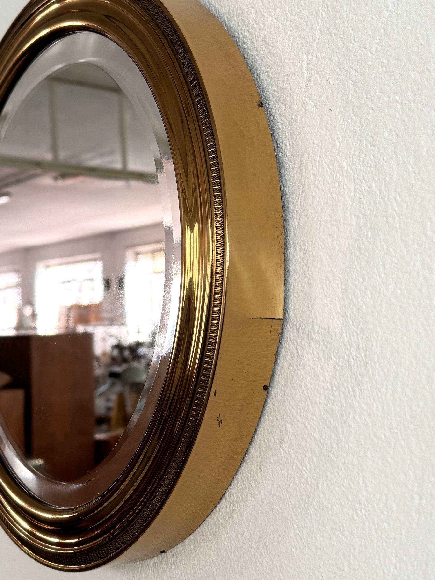 Specchio per orologi da tasca vintage di grandi dimensioni in ottone e vetro tagliato, anni '60 In condizioni buone in vendita a Morazzone, Varese
