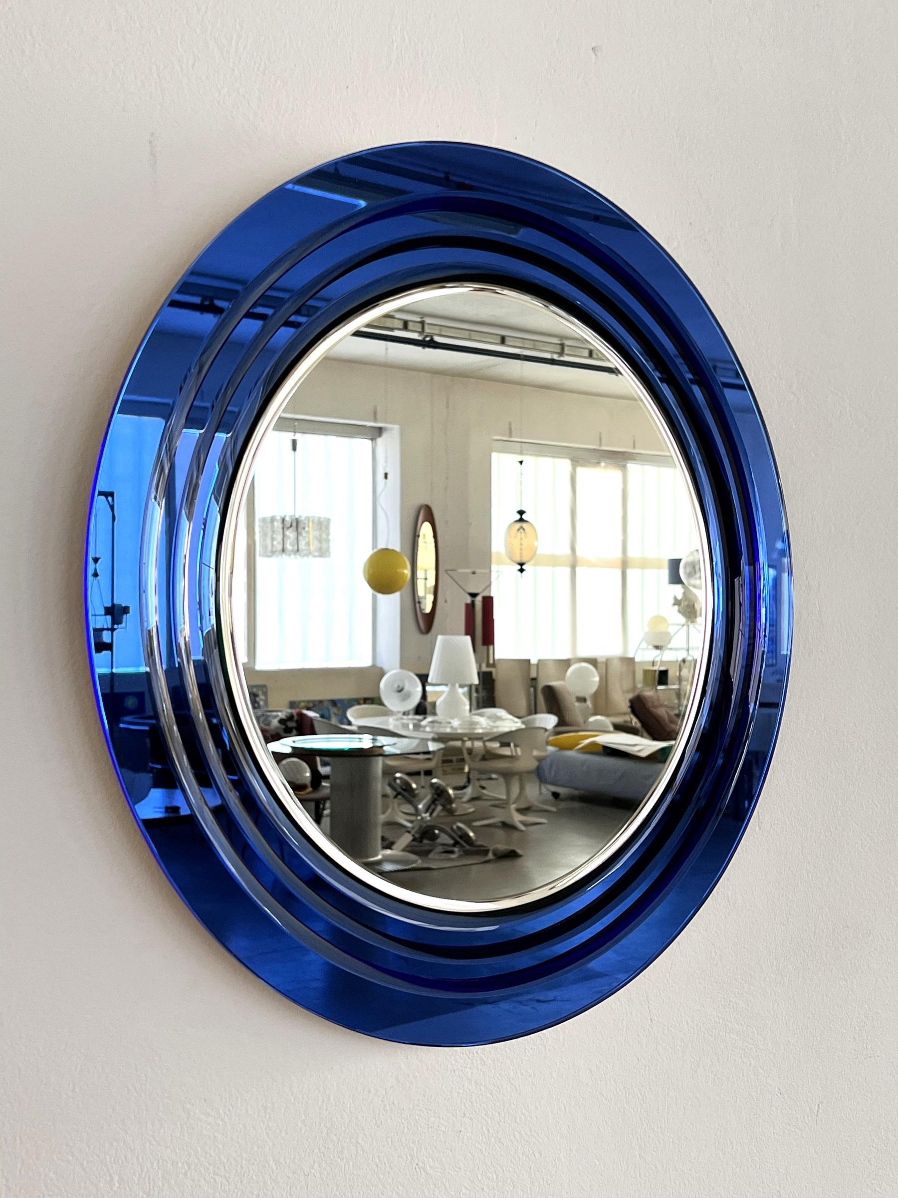 Italian Large Wall Mirror with 3 layers of Blue Cut Crystal Glass, 1970s In Good Condition In Morazzone, Varese