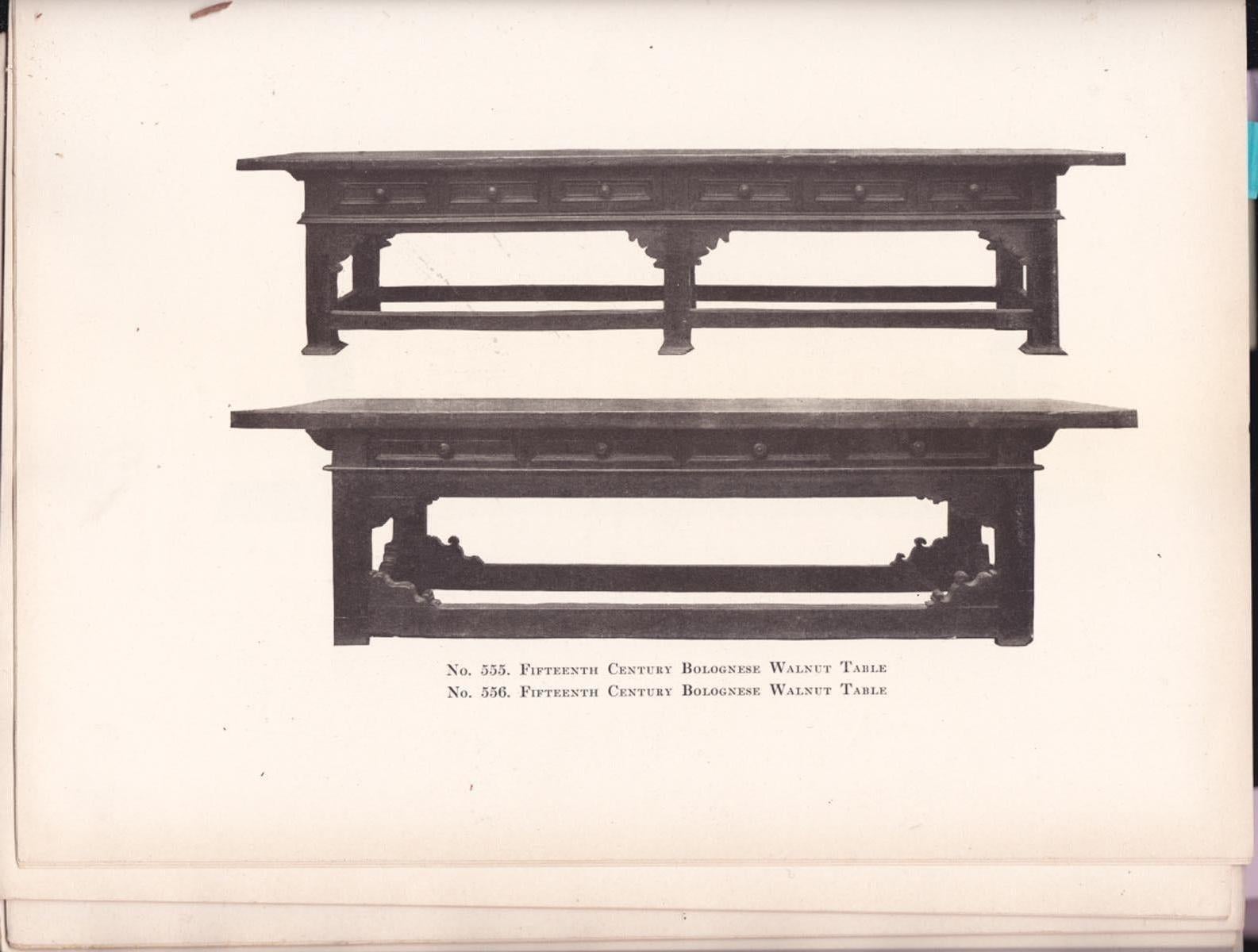Table de centre de table ou table de bibliothèque italienne en noyer de la fin de la Renaissance du 16e siècle en vente 7