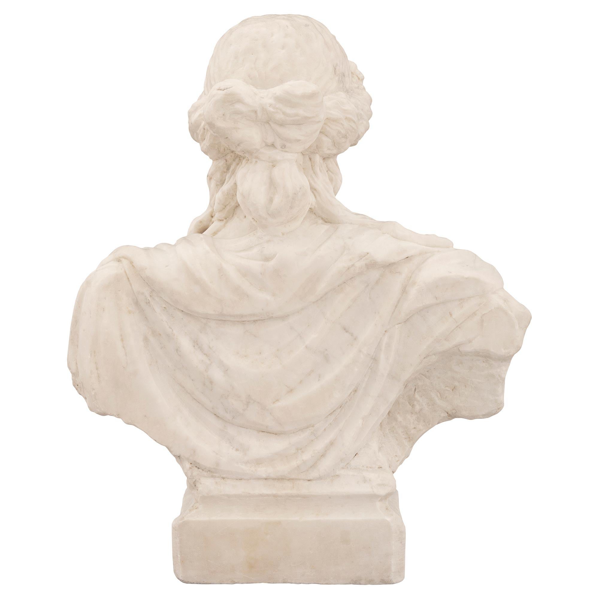 Italian, Late 17th / Early 18th Century, White Carrara Marble Bust of Athena For Sale 6