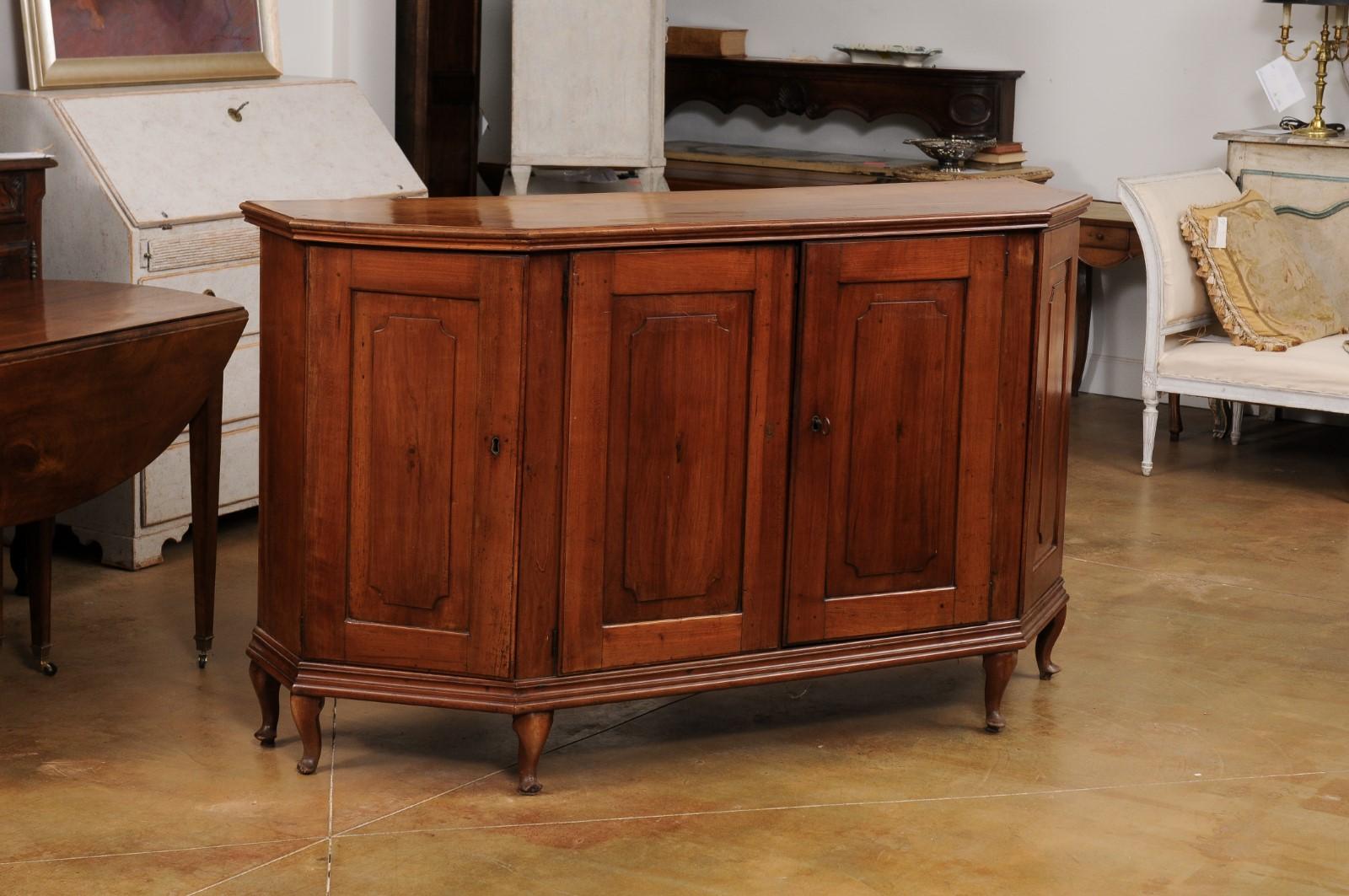 Italian Late 18th Century Cherry Sideboard with Four Doors and Canted Sides 3