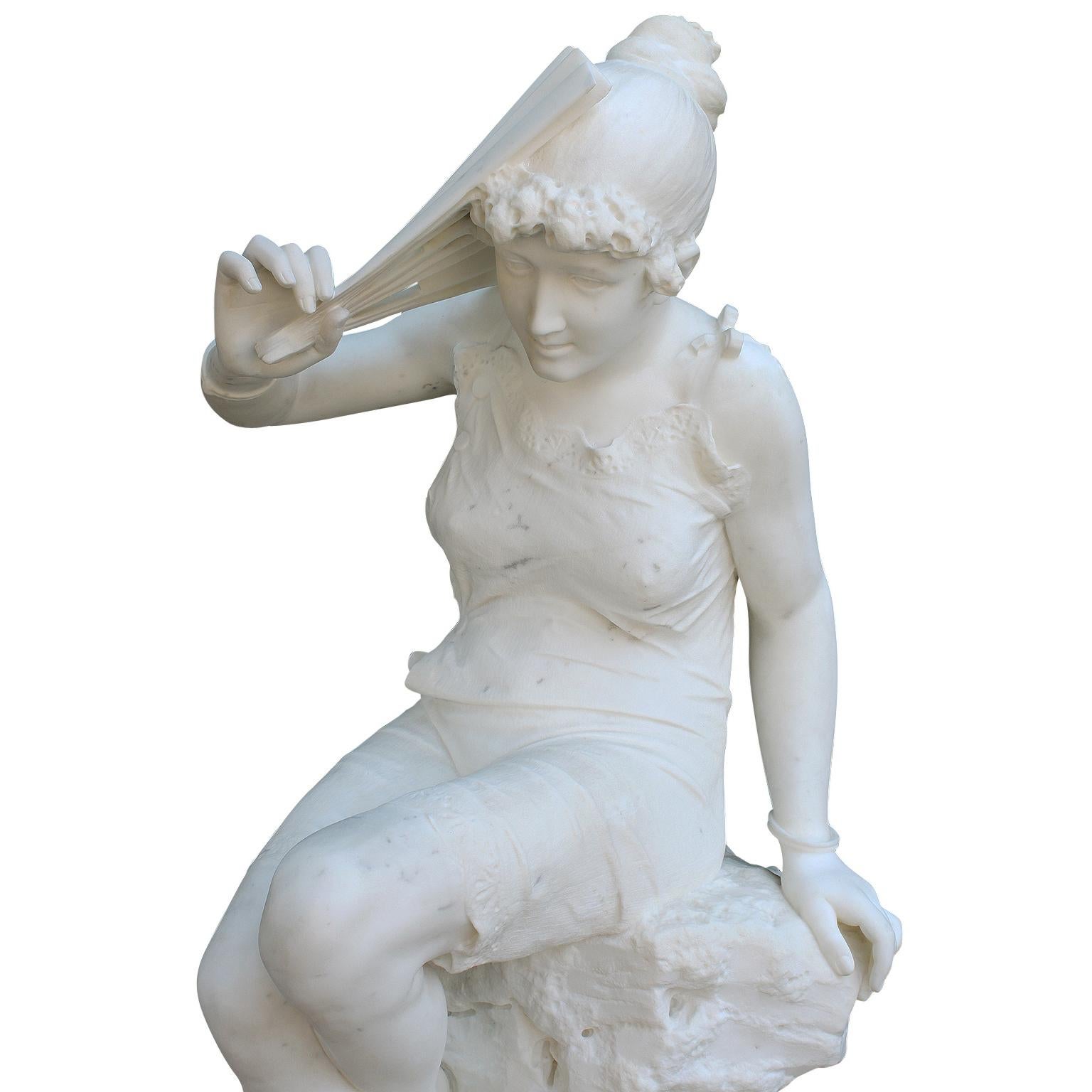 Italian Late 19th Century Belle Epoque Carved Marble Figure of a Bather Girl For Sale 4