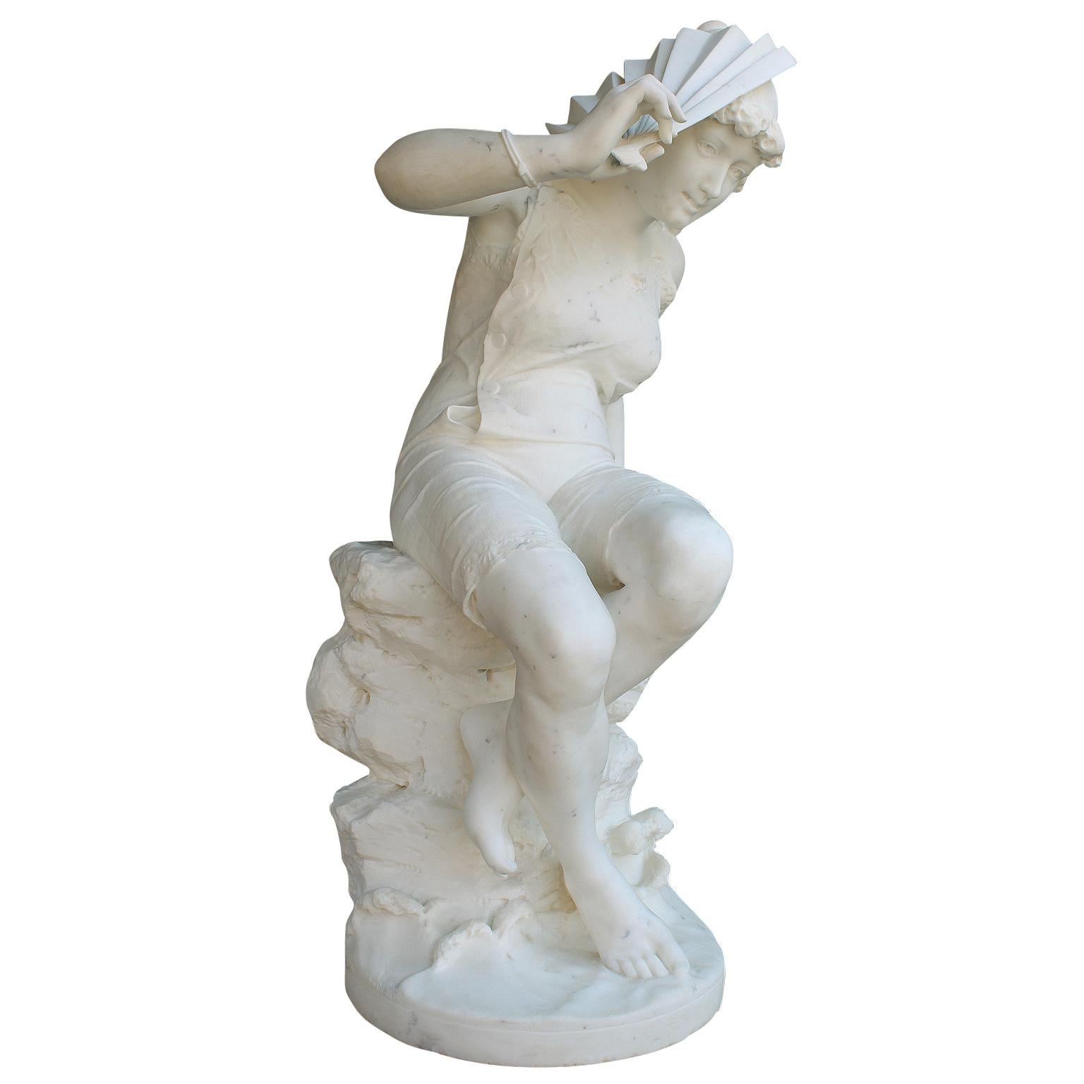 Hand-Carved Italian Late 19th Century Belle Epoque Carved Marble Figure of a Bather Girl For Sale