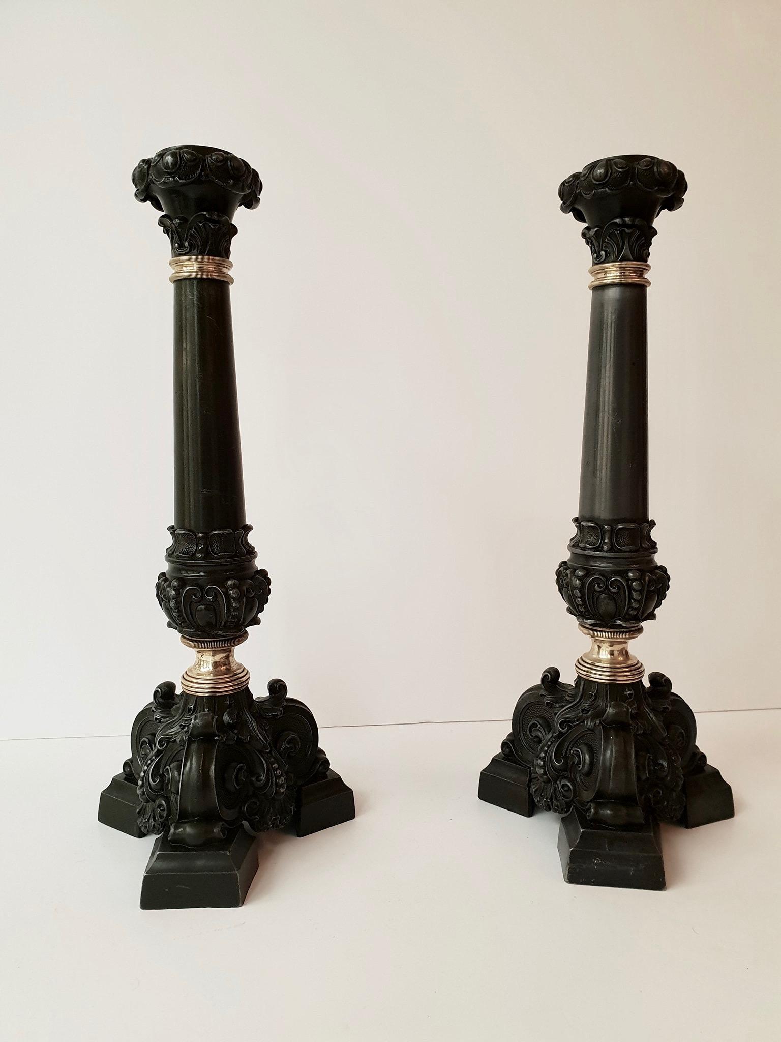Italian Late 19th Century Pair of Antique Brass Candleholders For Sale 2