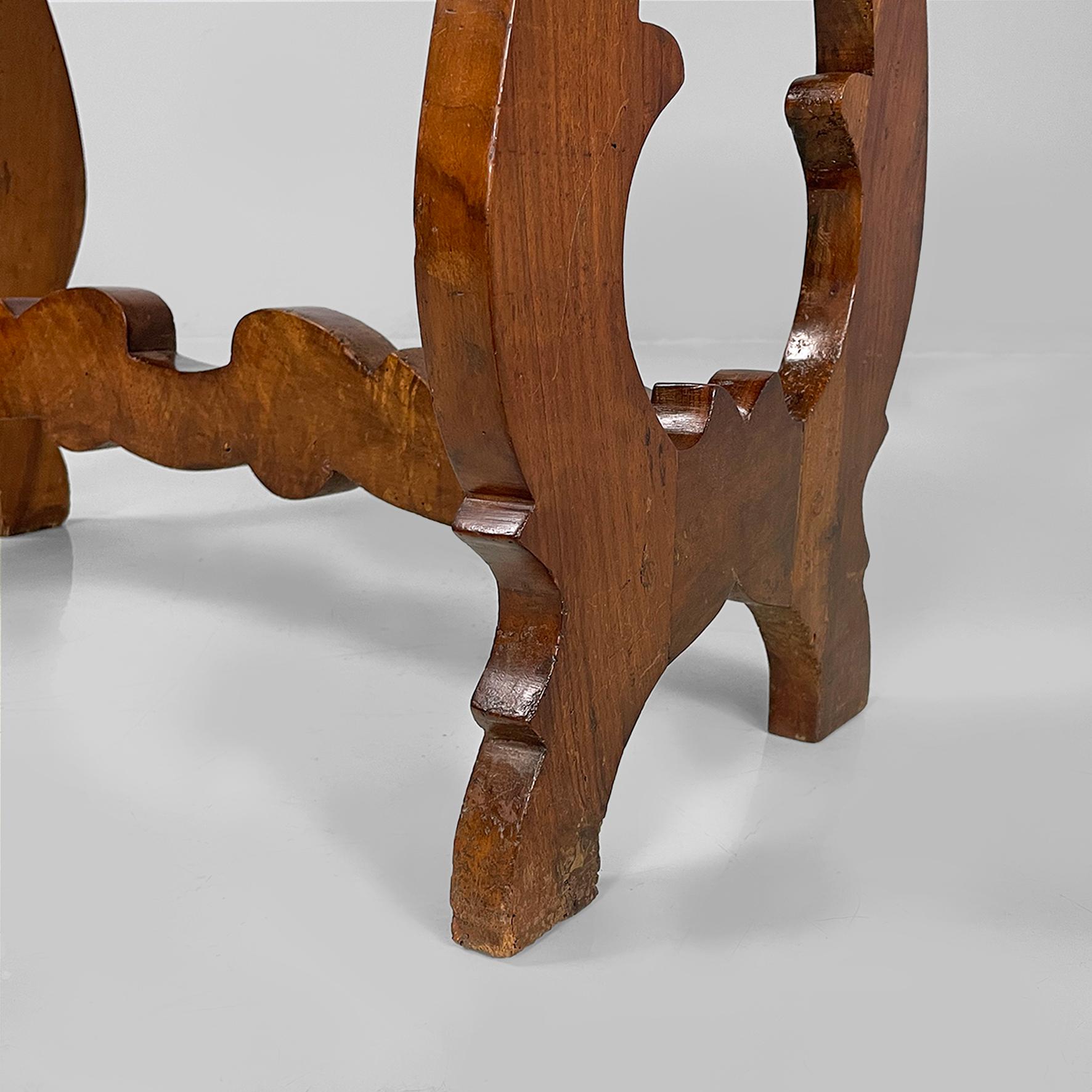 Tables basses italiennes de la fin du XIXe siècle en bois finement ouvragé, années 1930 en vente 6