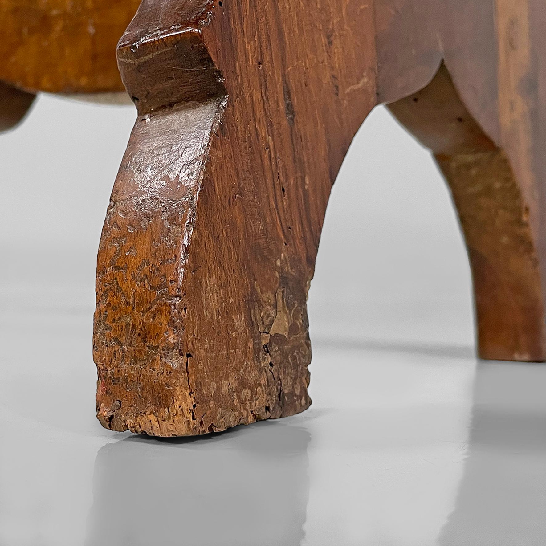 Tables basses italiennes de la fin du XIXe siècle en bois finement ouvragé, années 1930 en vente 12