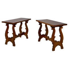 Tables basses italiennes de la fin du XIXe siècle en bois finement ouvragé, années 1930