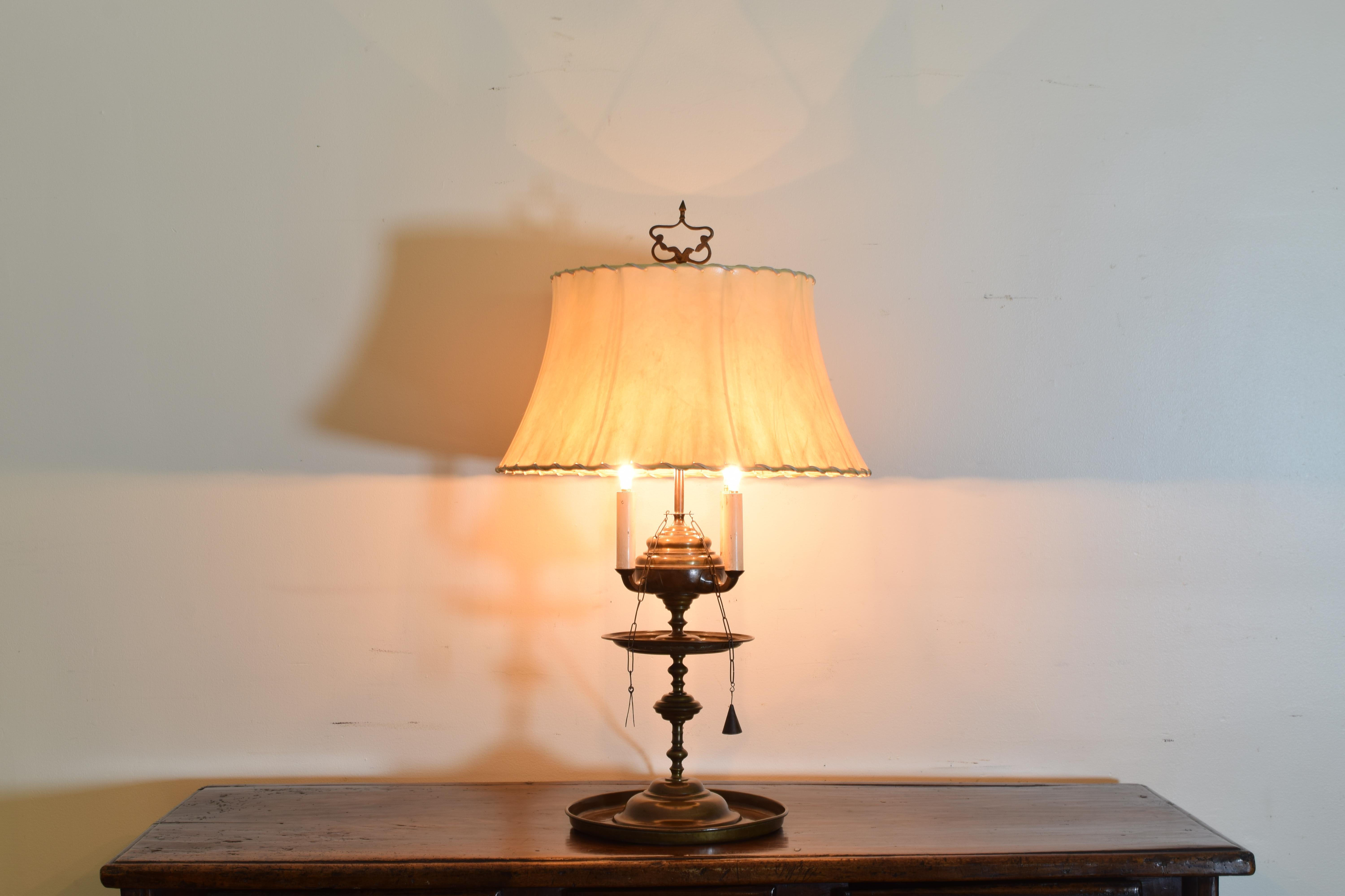 Italian Late Baroque Brass Oil Lamp, Now a Table Lamp, Early 18th Century In Good Condition In Atlanta, GA