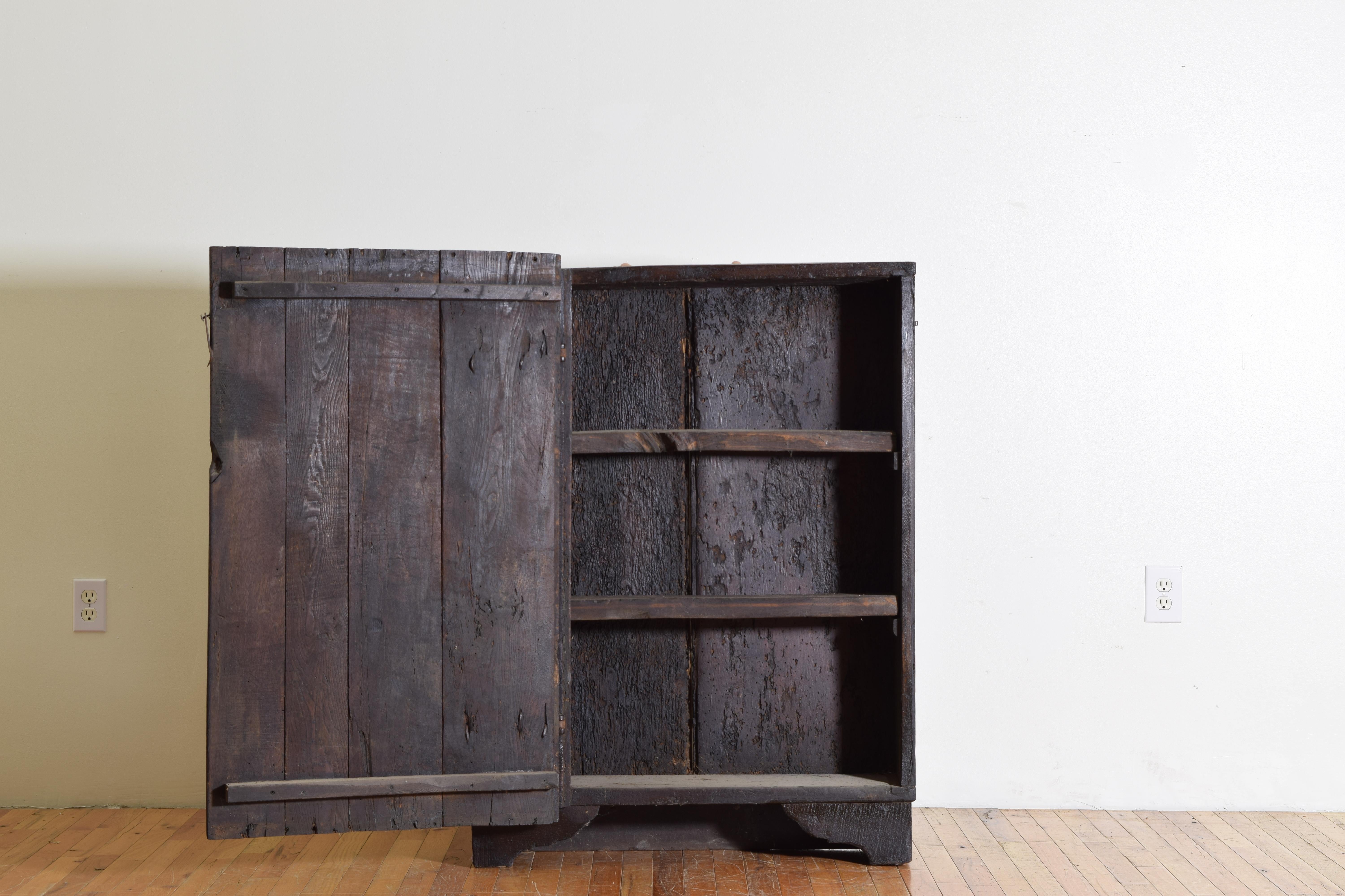 Italian Late Baroque Ebonized Oak 1-Door Footed Cabinet, early 18th cen. & later For Sale 1